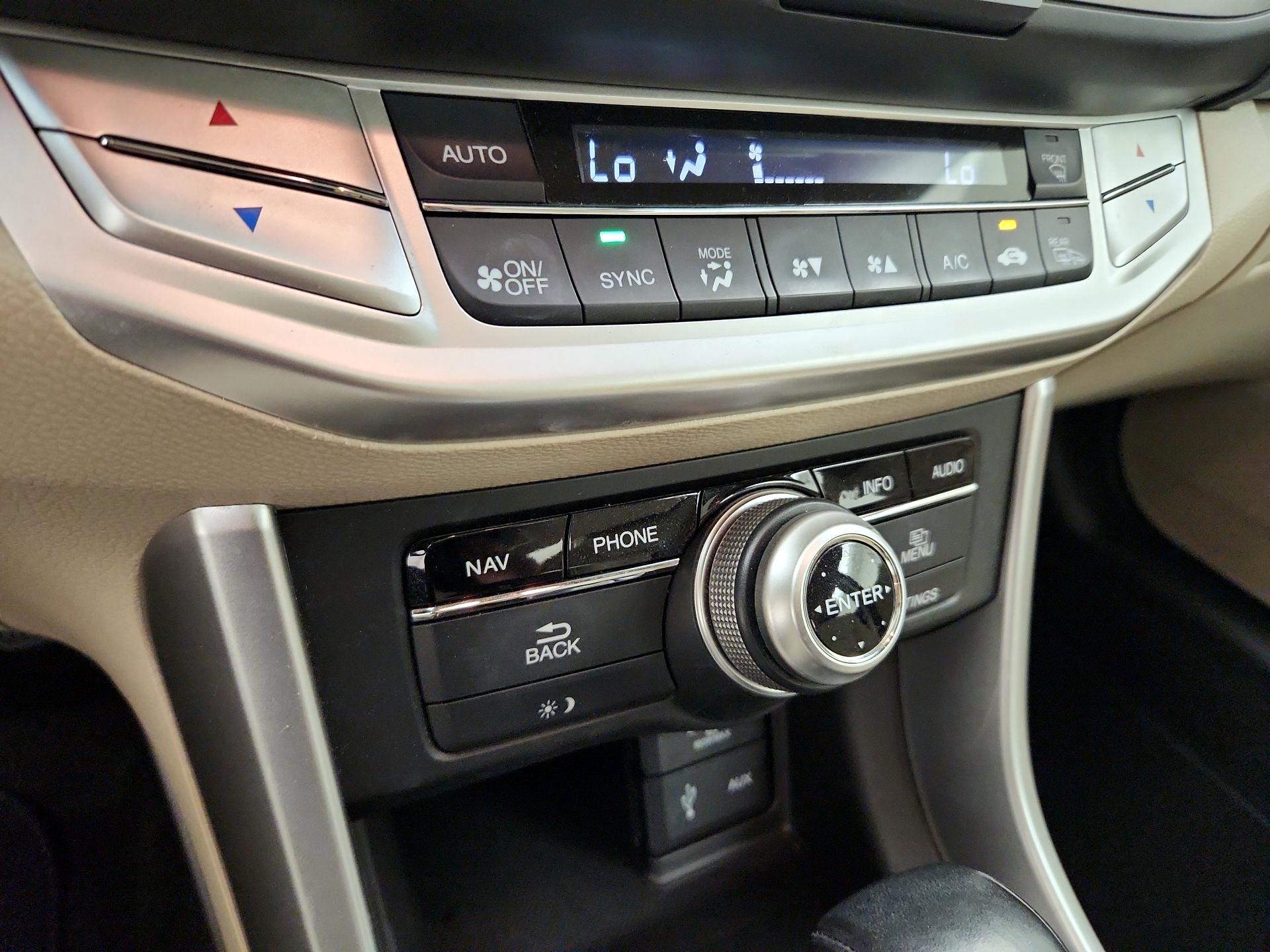 Thumbnail: 2013 Honda Accord - 16