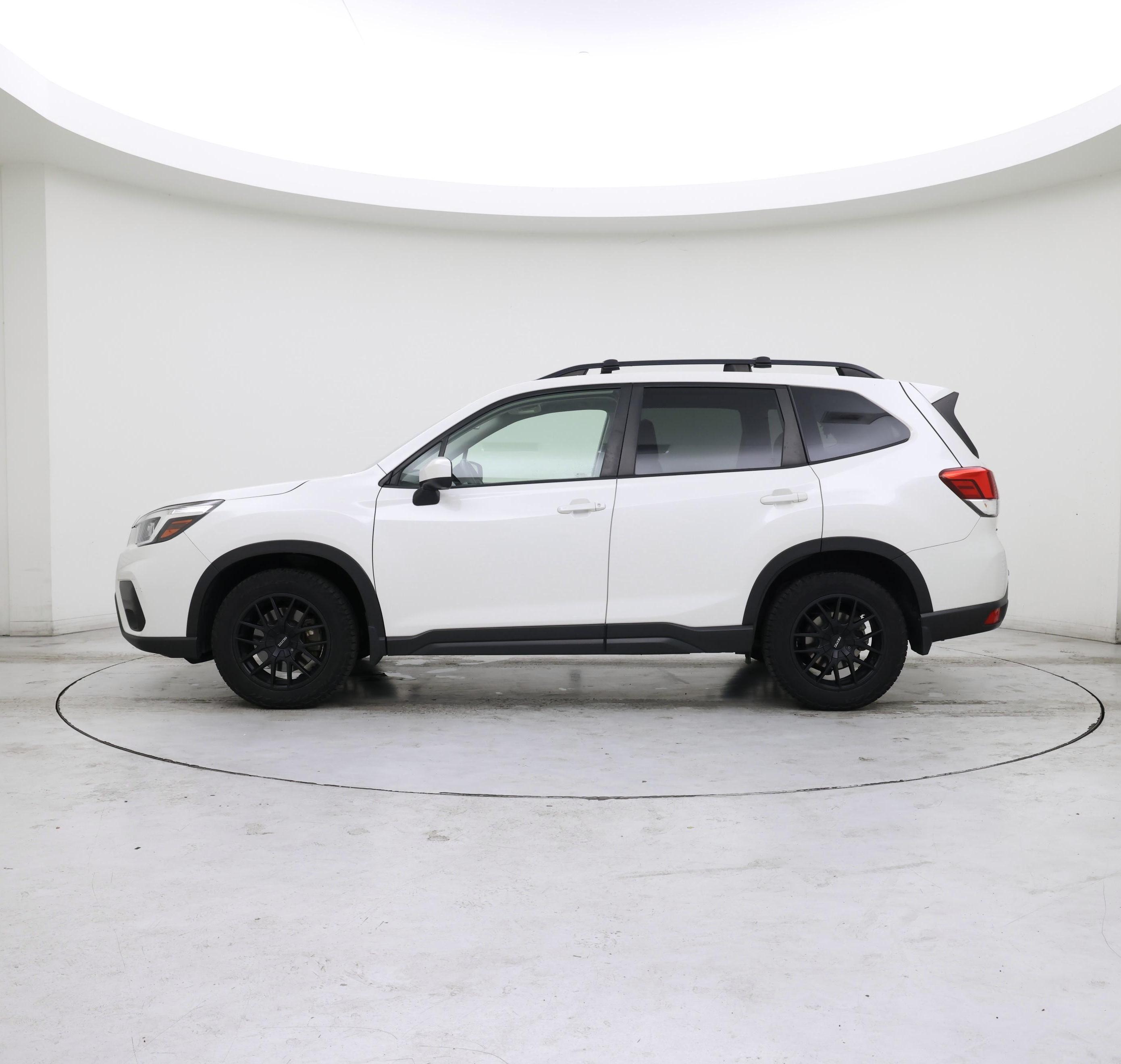Thumbnail: 2019 Subaru Forester - 3