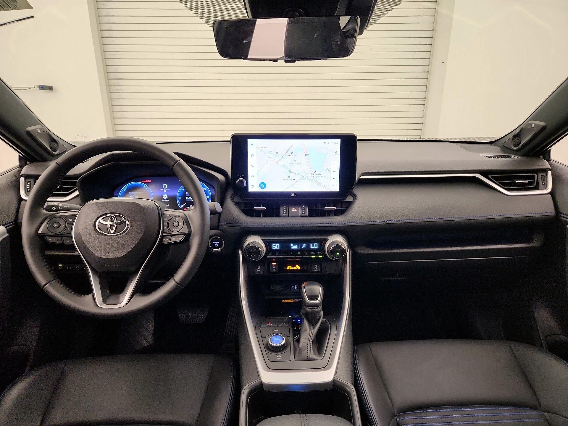 Thumbnail: 2025 Toyota RAV4 - 9