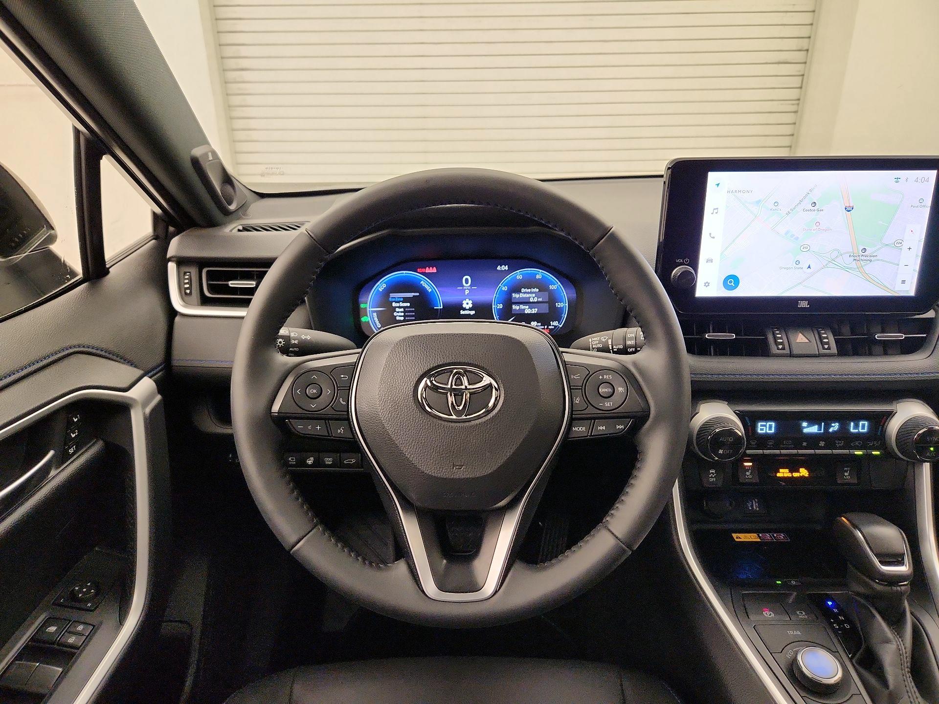 Thumbnail: 2025 Toyota RAV4 - 10