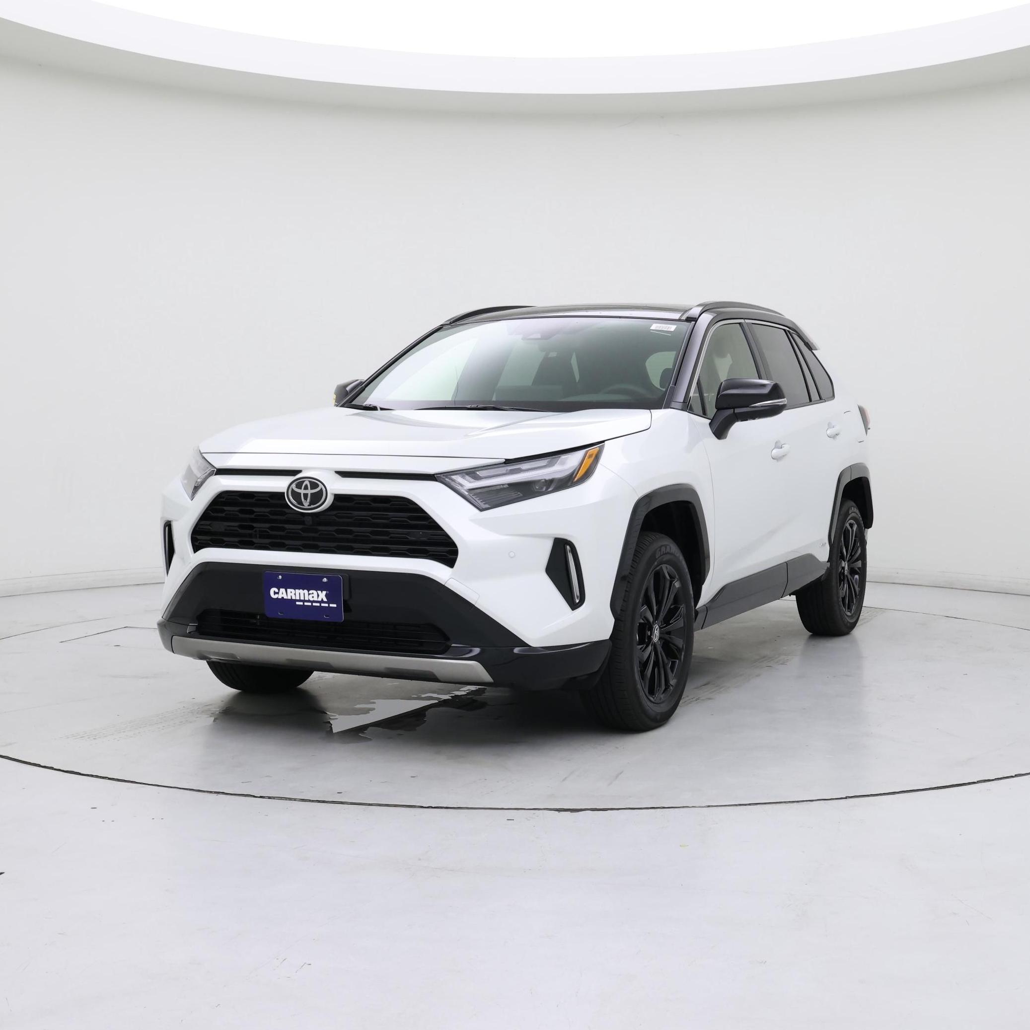 Thumbnail: 2025 Toyota RAV4 - 4