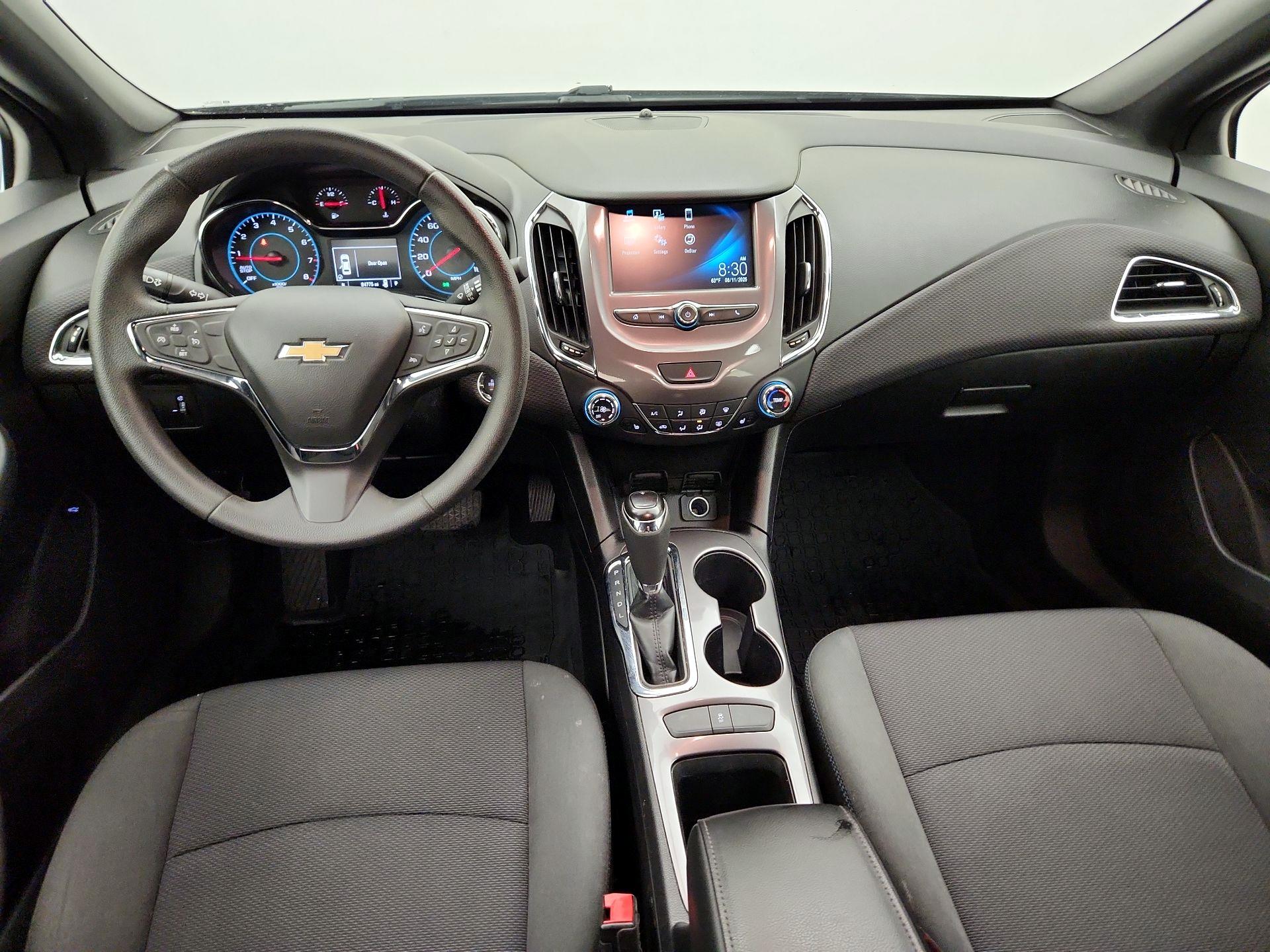 Thumbnail: 2017 Chevrolet Cruze - 9
