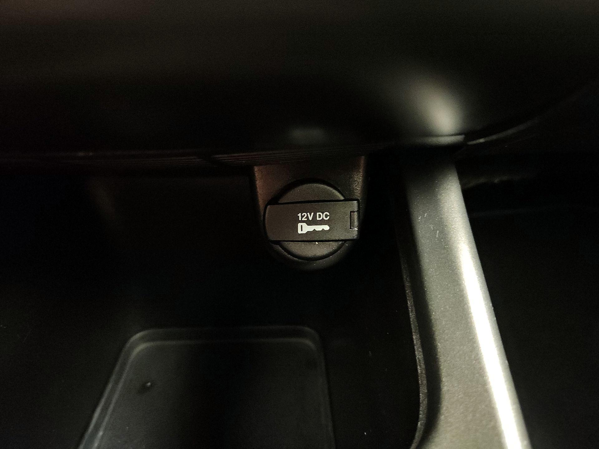 Thumbnail: 2015 Dodge Journey - 17