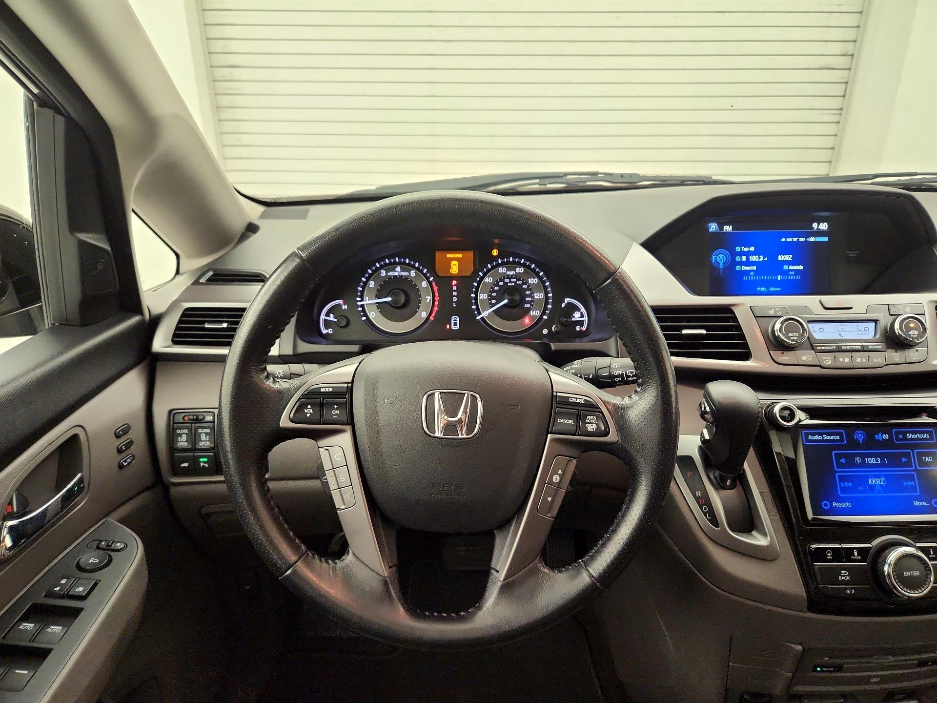 Thumbnail: 2015 Honda Odyssey - 10