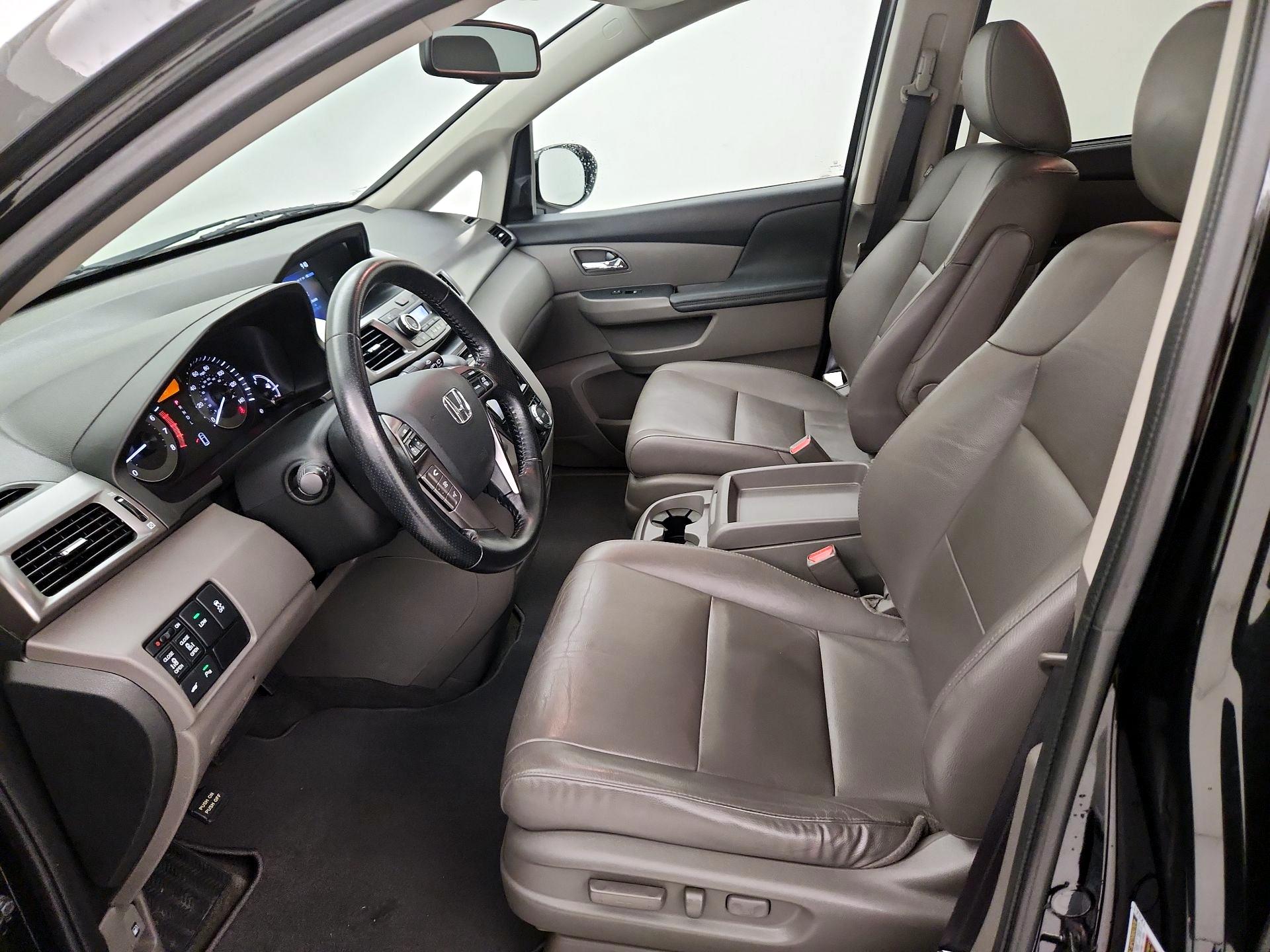 Thumbnail: 2015 Honda Odyssey - 11