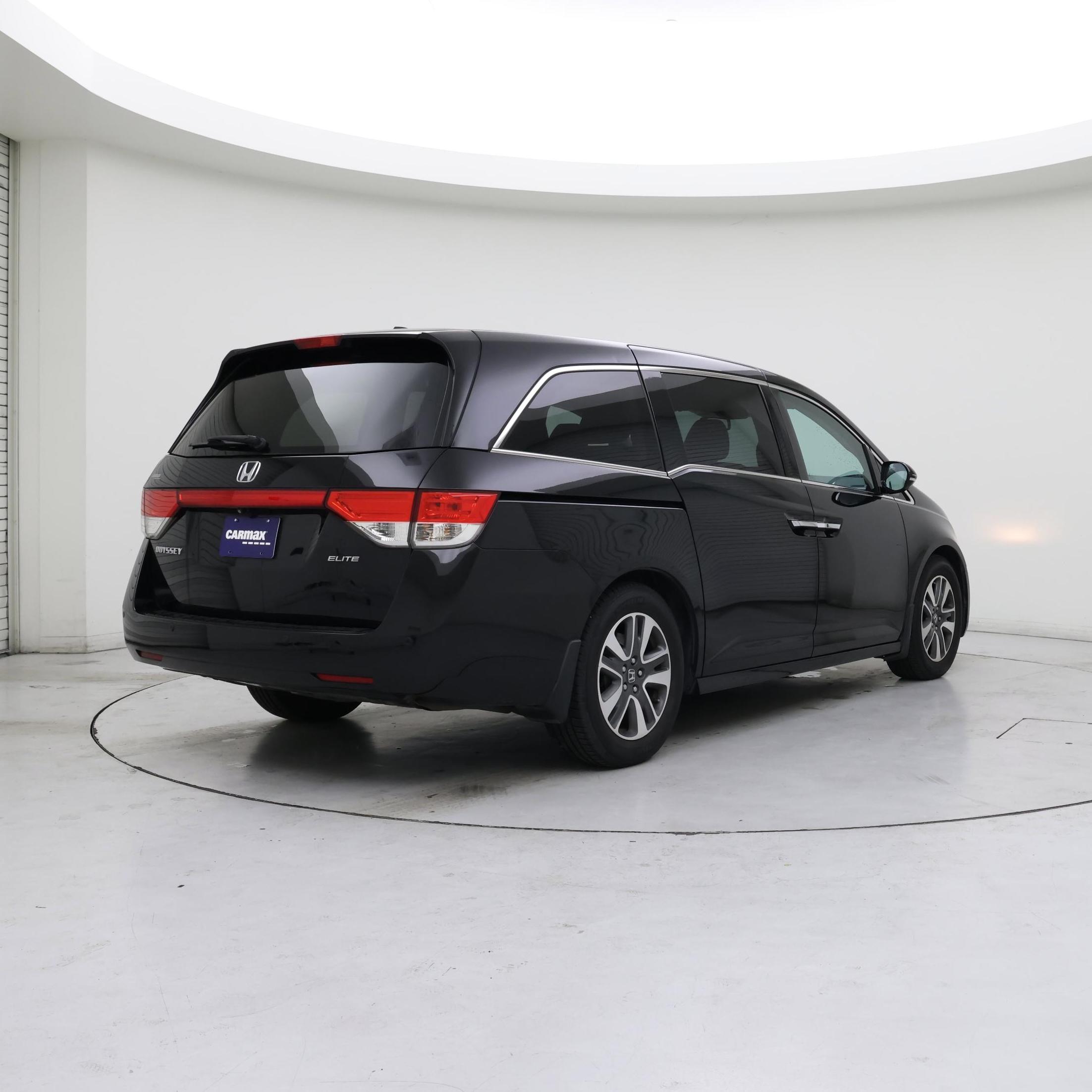 Thumbnail: 2015 Honda Odyssey - 8
