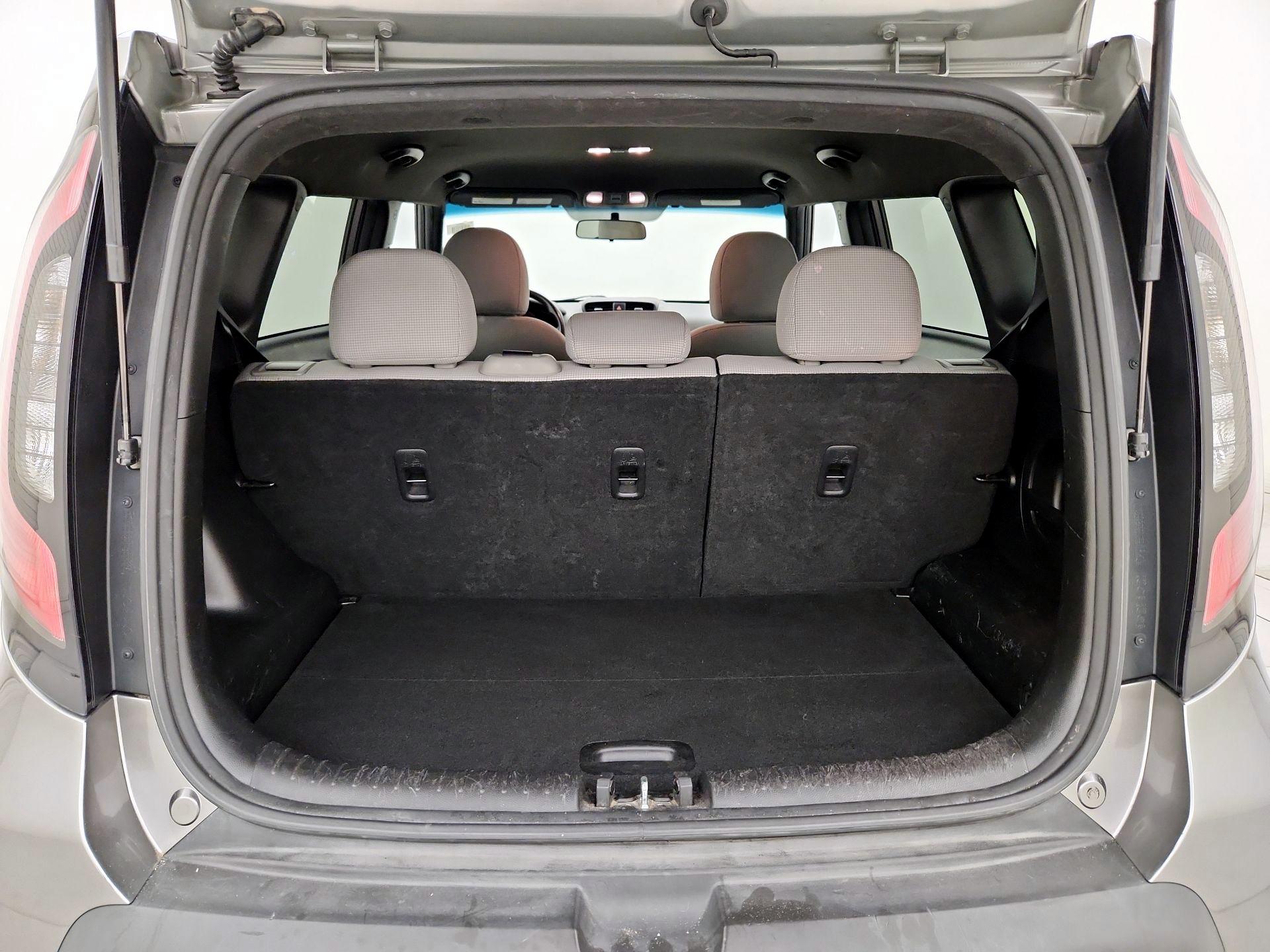 Thumbnail: 2015 Kia Soul - 20