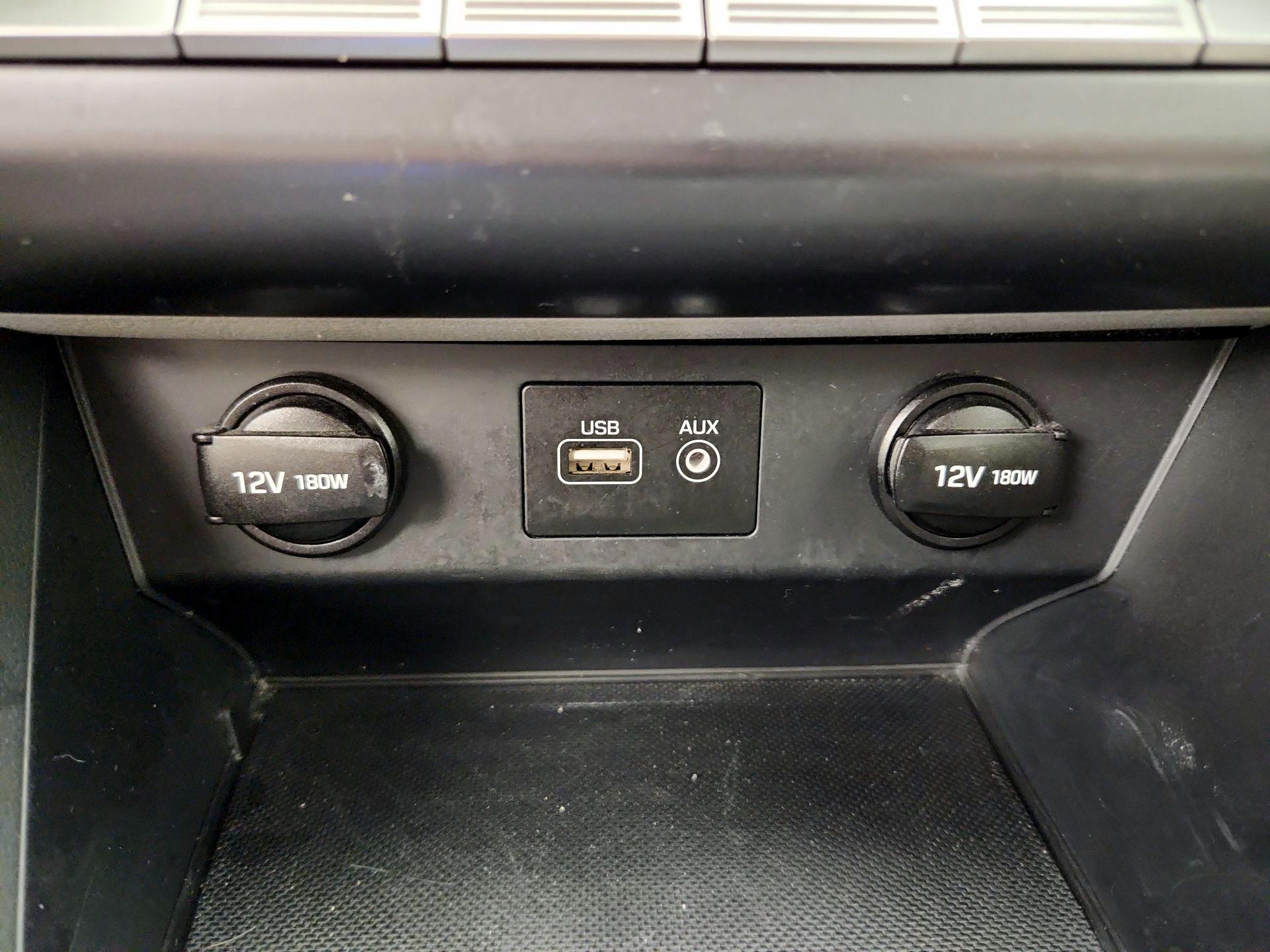 Thumbnail: 2018 Hyundai Sonata - 18