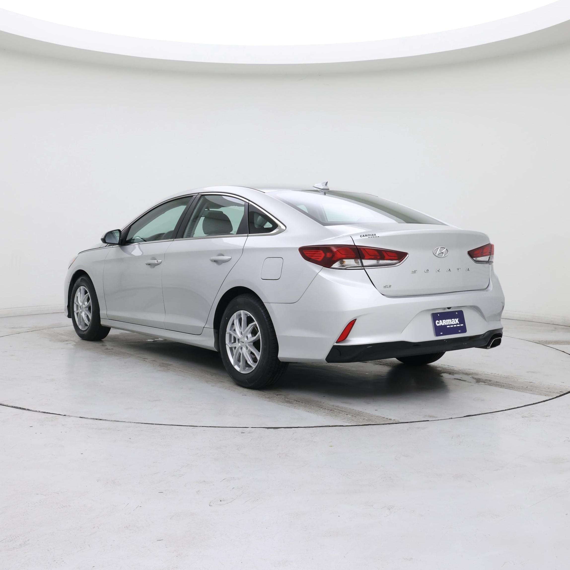 Thumbnail: 2018 Hyundai Sonata - 2