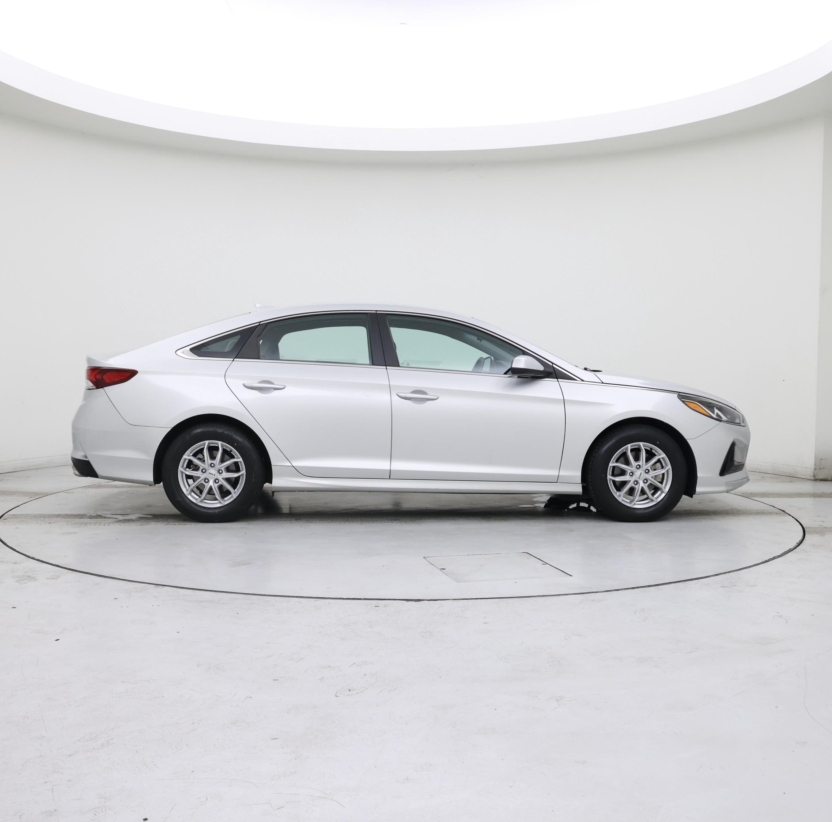 Thumbnail: 2018 Hyundai Sonata - 7