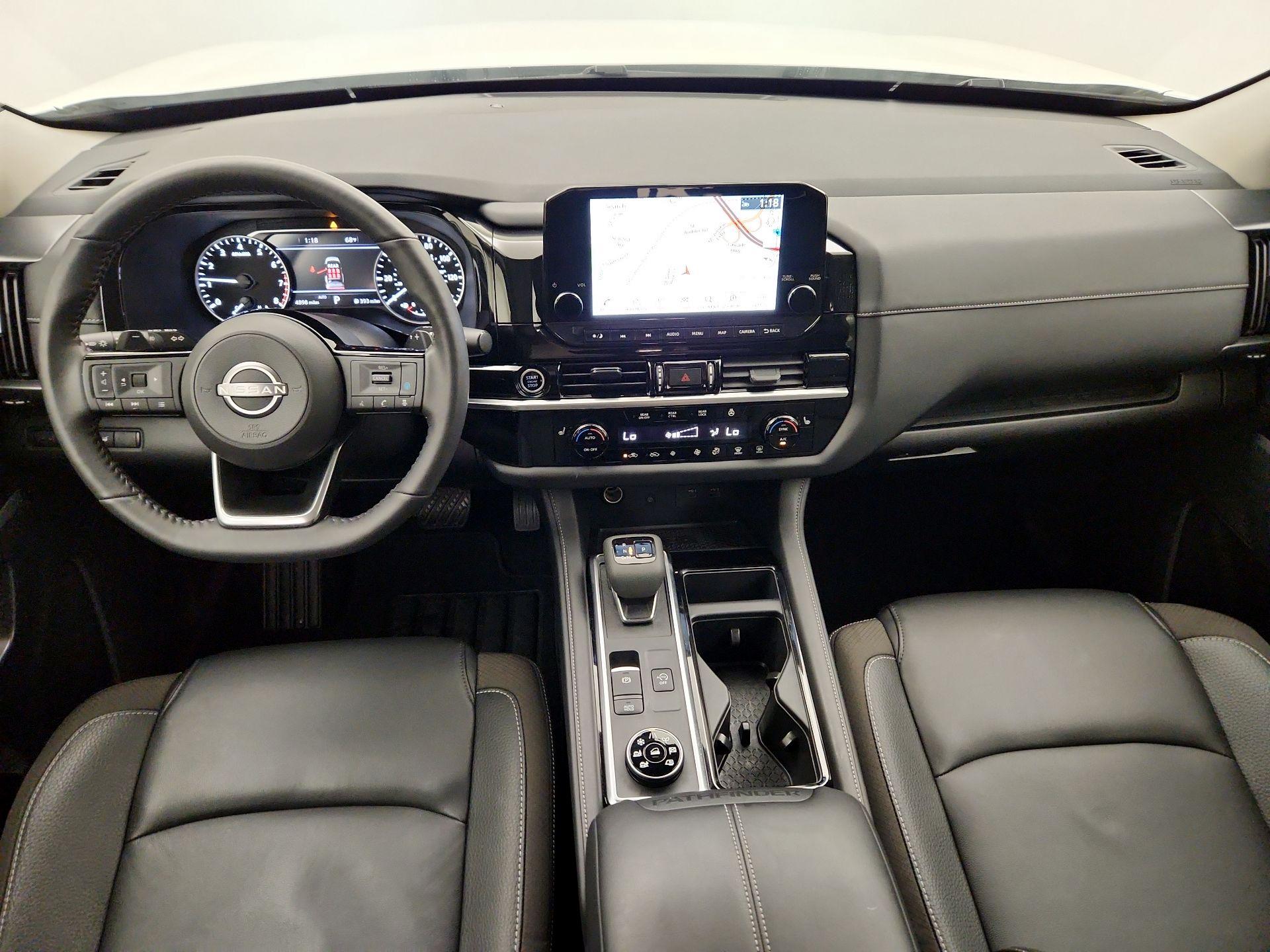 Thumbnail: 2024 Nissan Pathfinder - 9