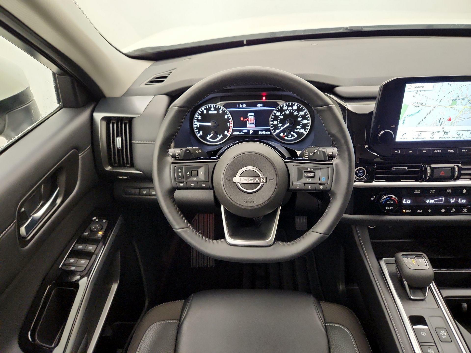 Thumbnail: 2024 Nissan Pathfinder - 10