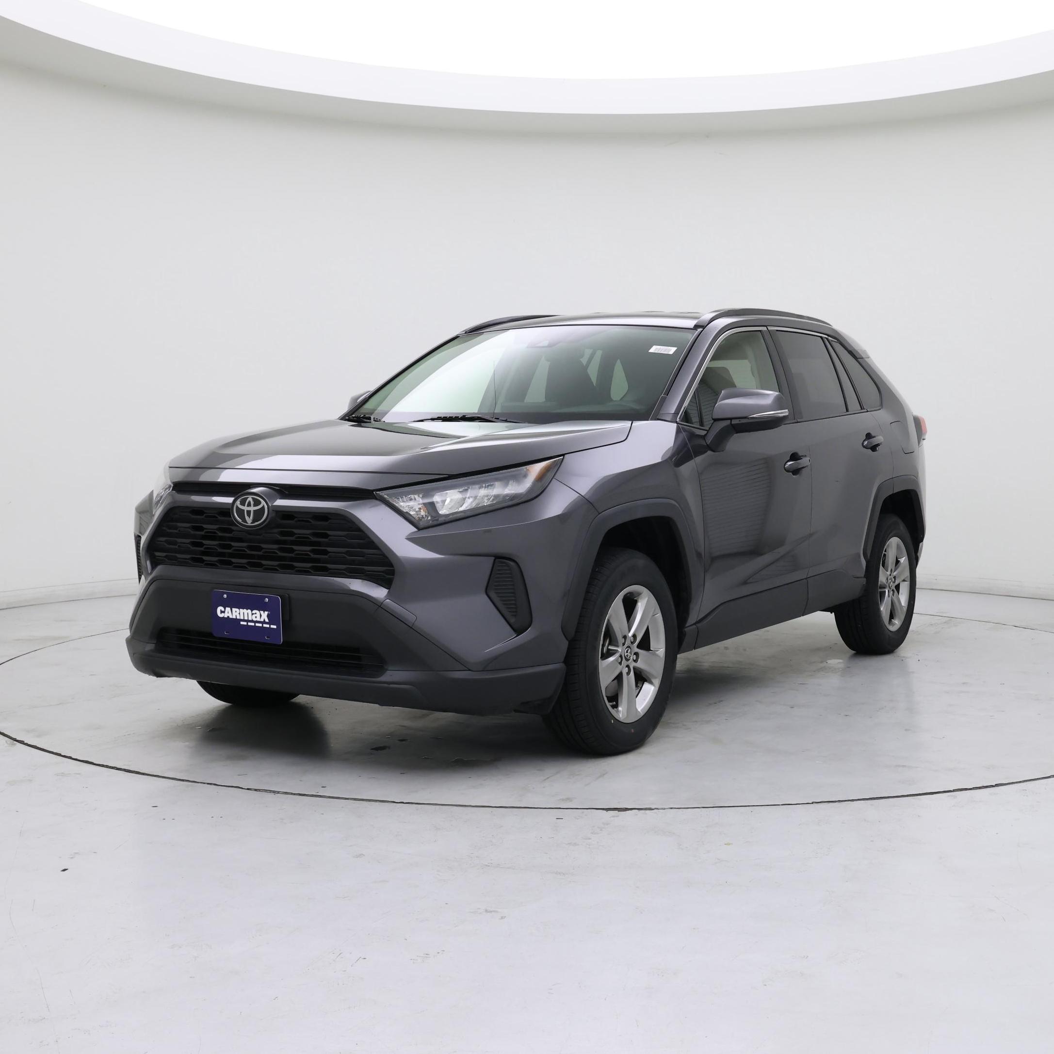 Thumbnail: 2019 Toyota RAV4 - 4