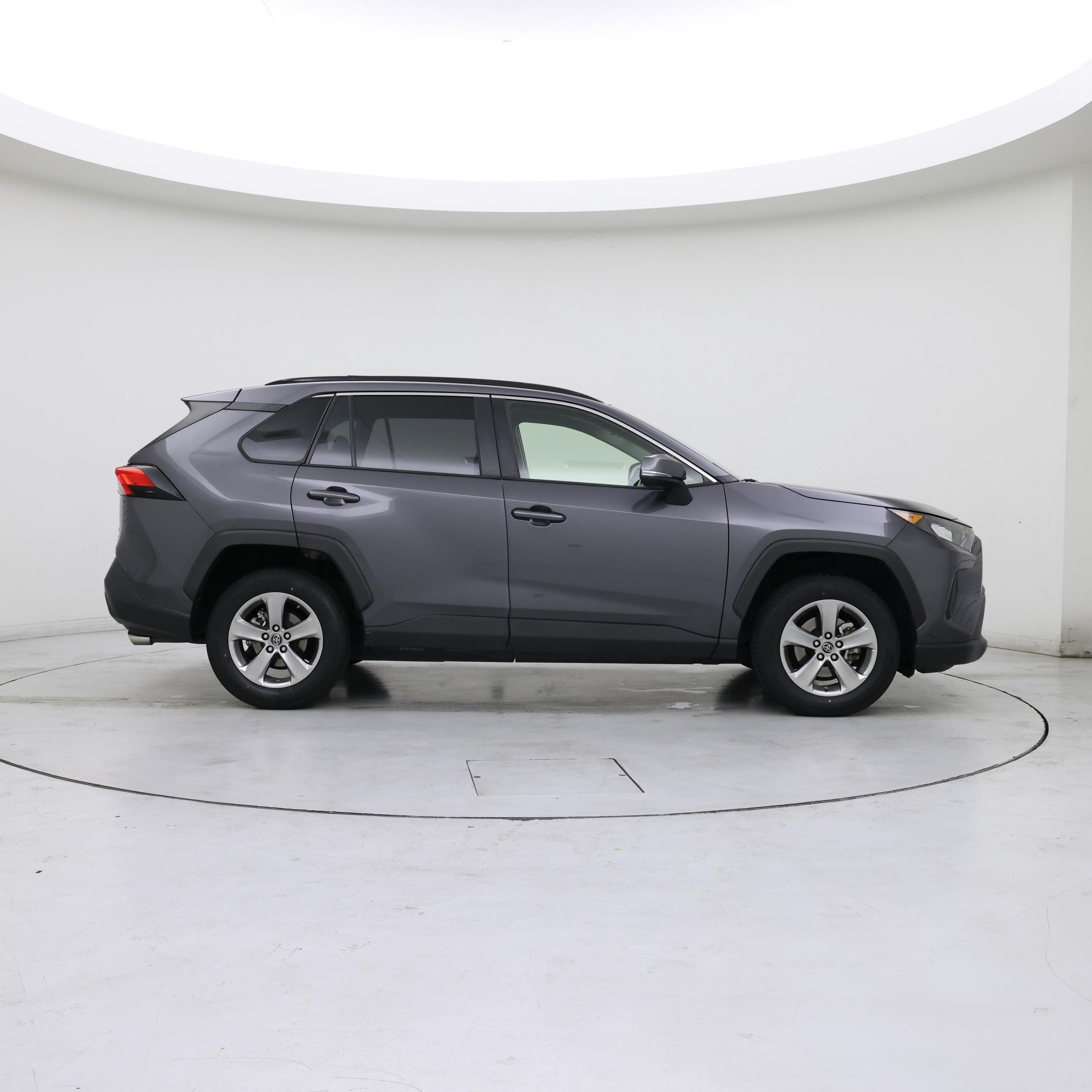 Thumbnail: 2019 Toyota RAV4 - 7