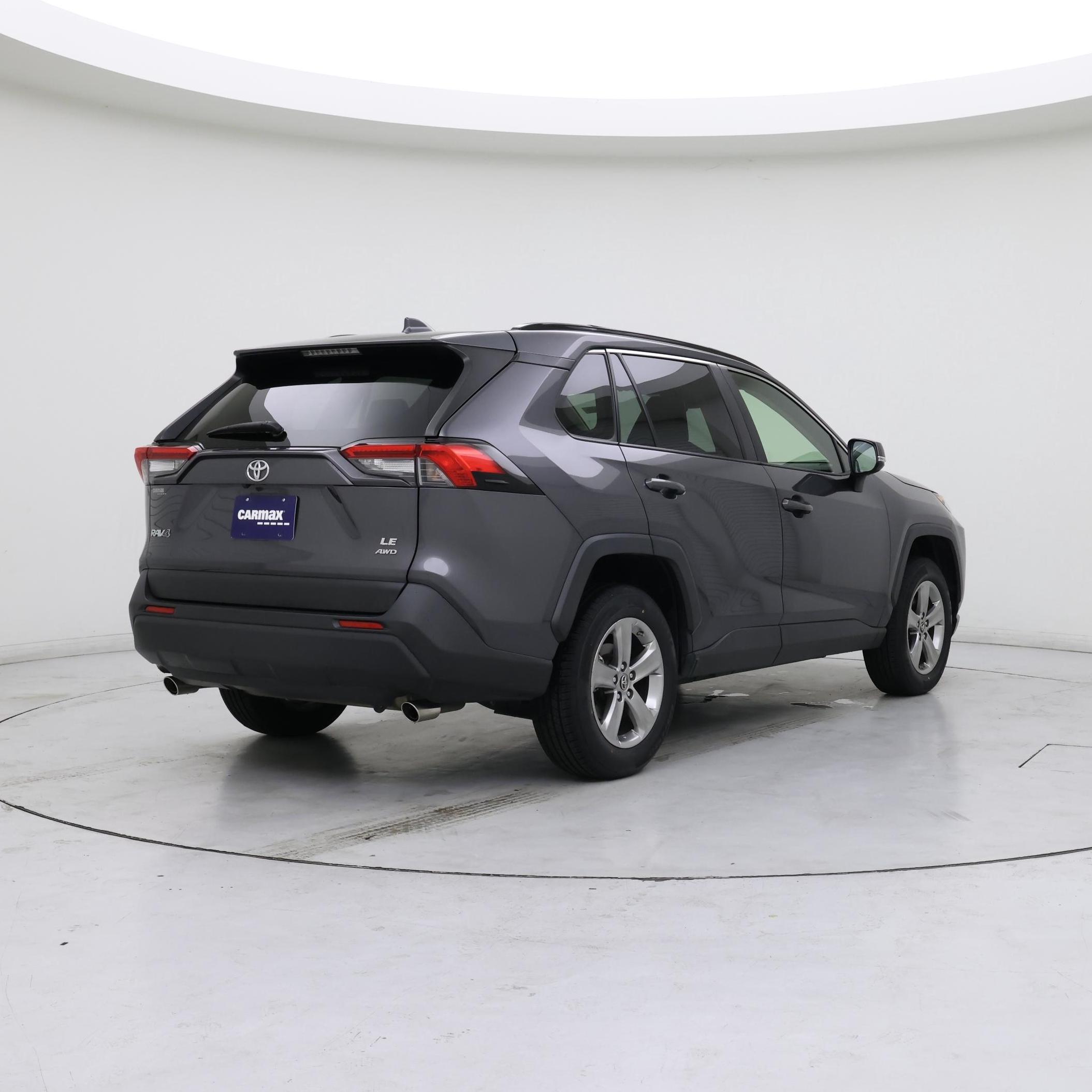 Thumbnail: 2019 Toyota RAV4 - 8