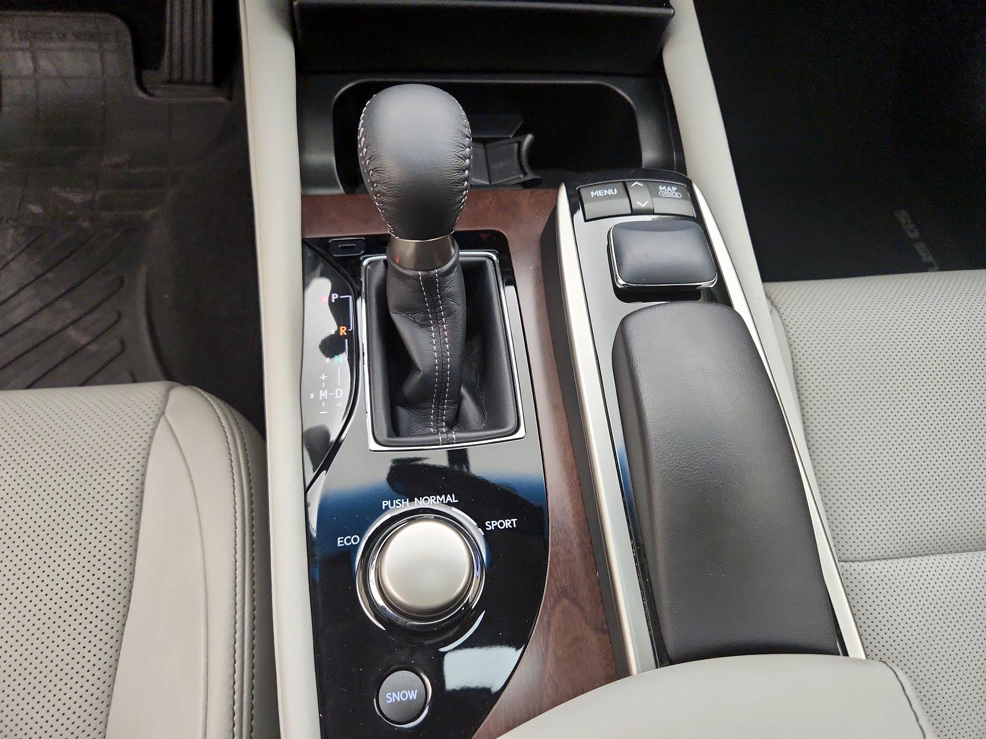 Thumbnail: 2014 Lexus GS - 18