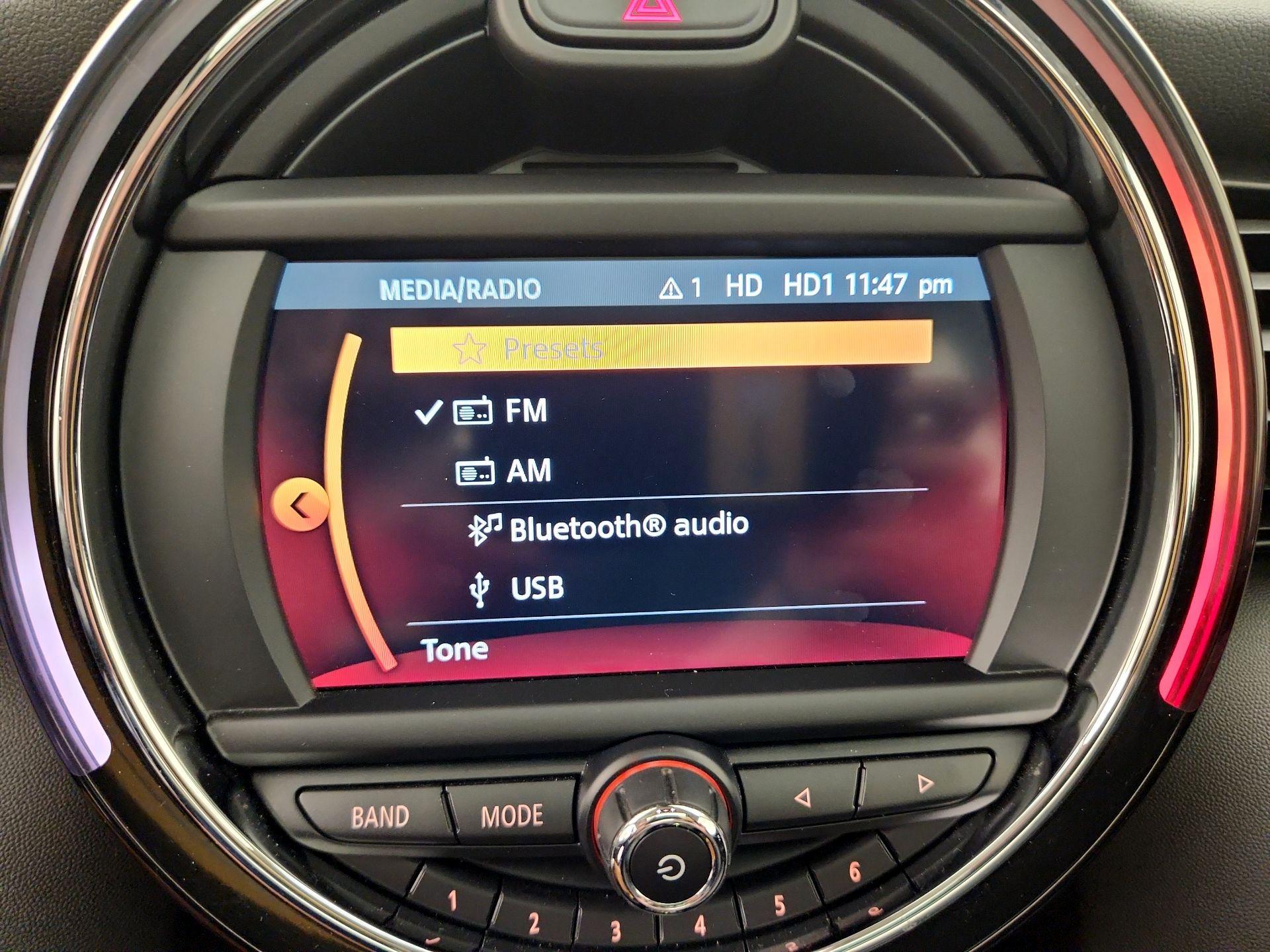 Thumbnail: 2019 MINI Cooper Hardtop - 15