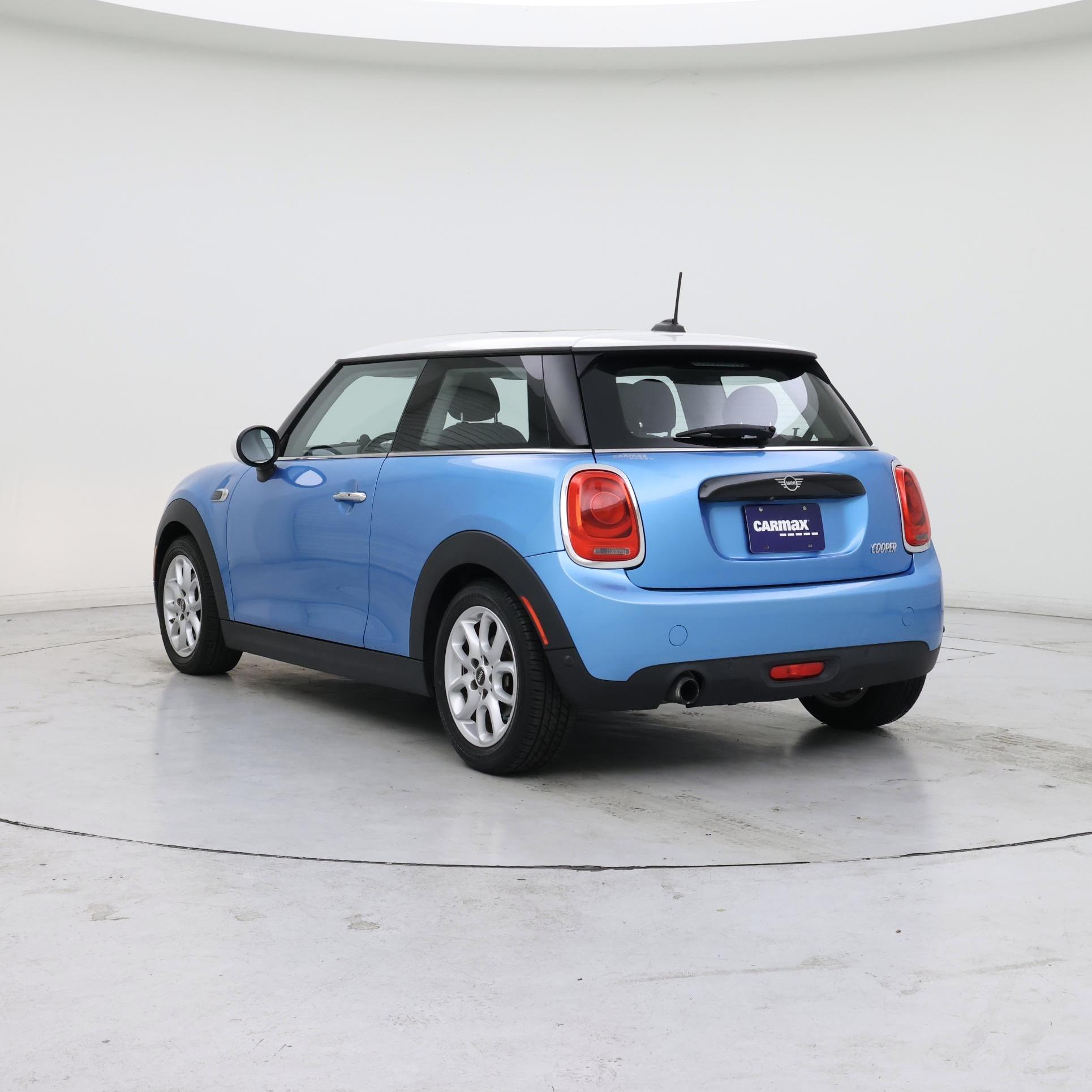 Thumbnail: 2019 MINI Cooper Hardtop - 2