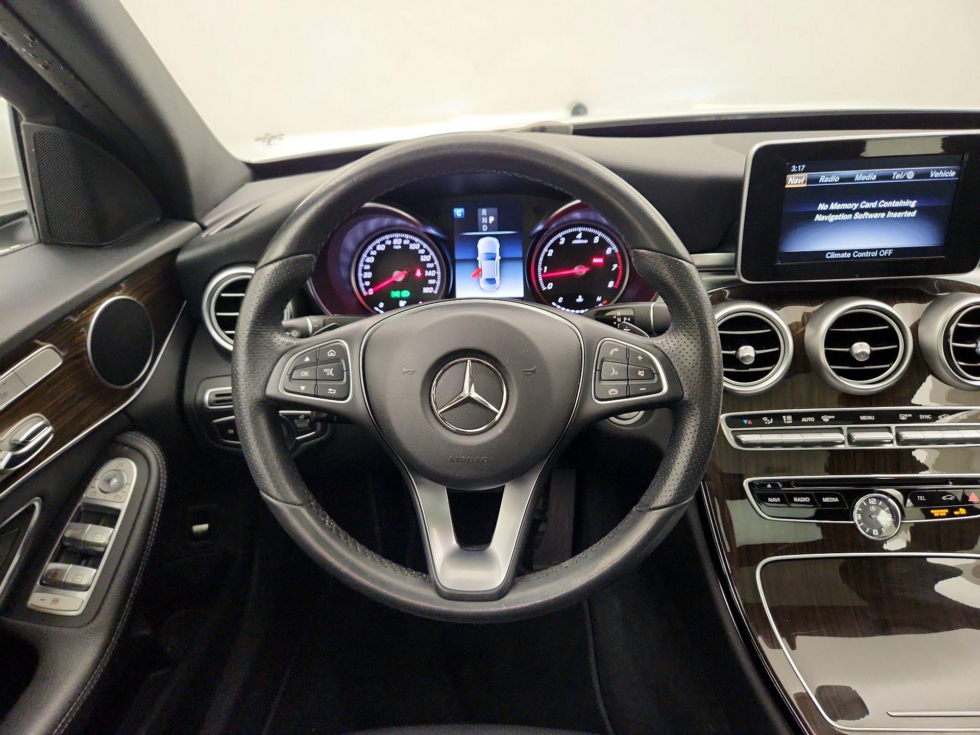Thumbnail: 2018 Mercedes-Benz C-Class - 10