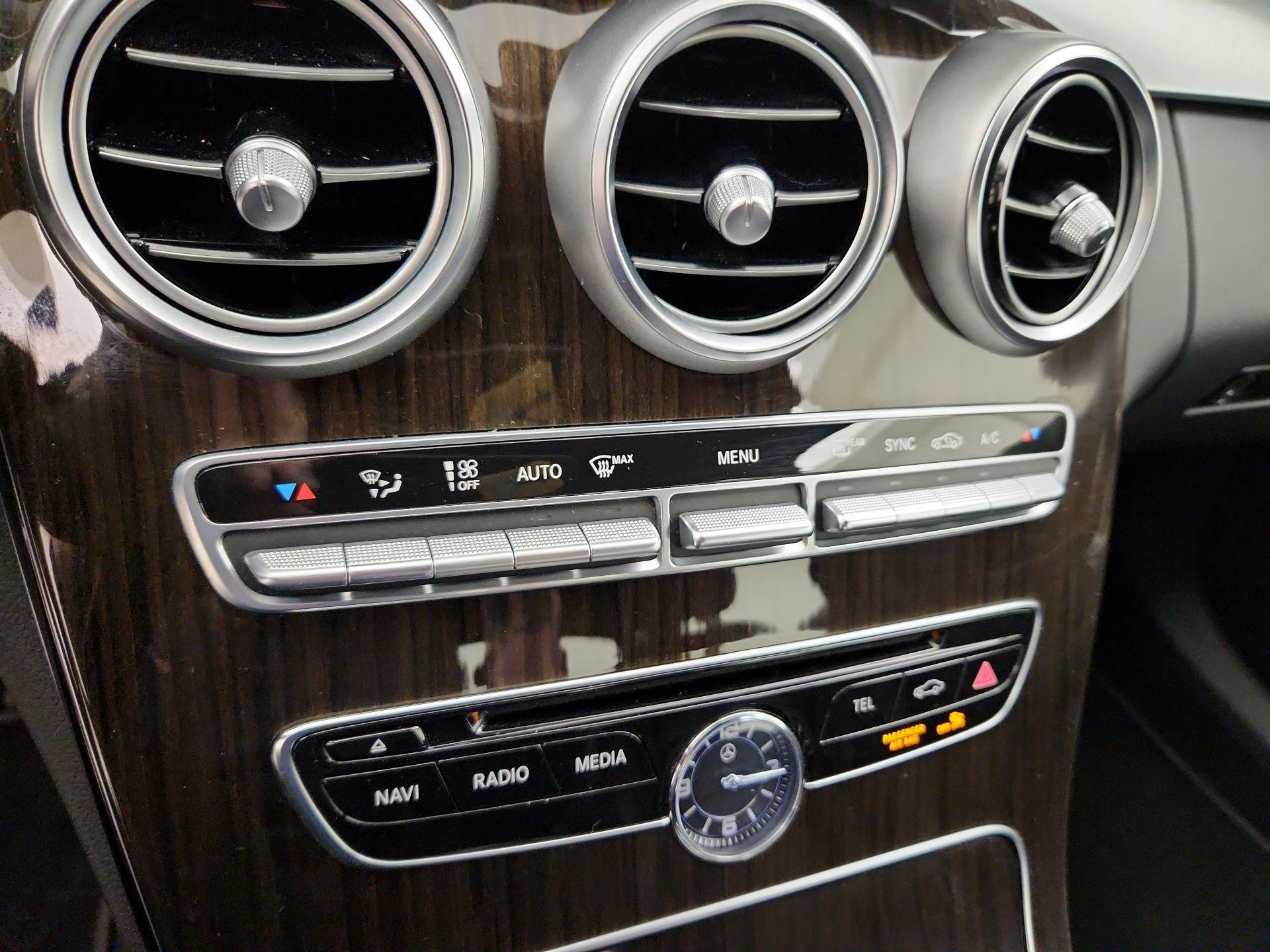 Thumbnail: 2018 Mercedes-Benz C-Class - 16