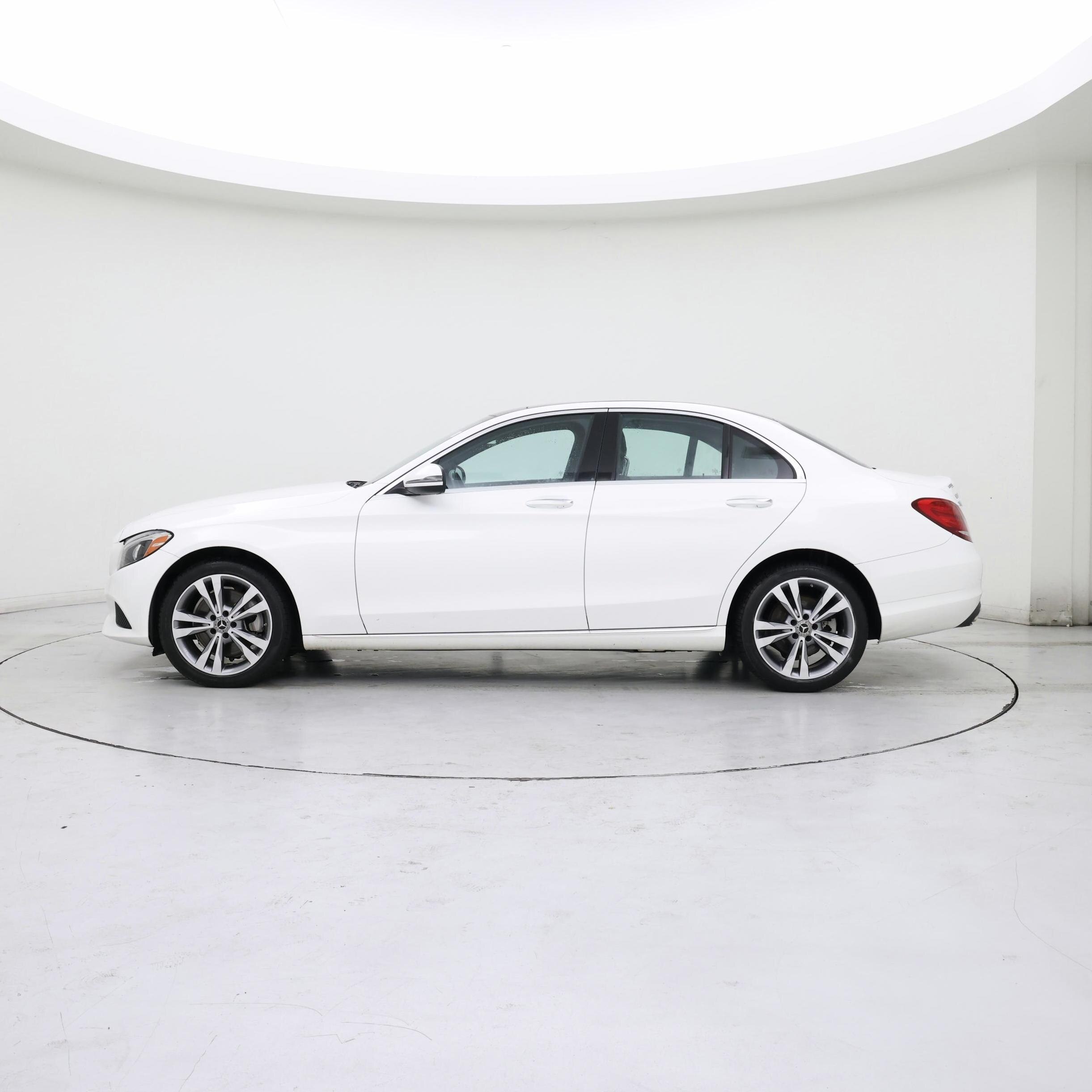 Thumbnail: 2018 Mercedes-Benz C-Class - 3
