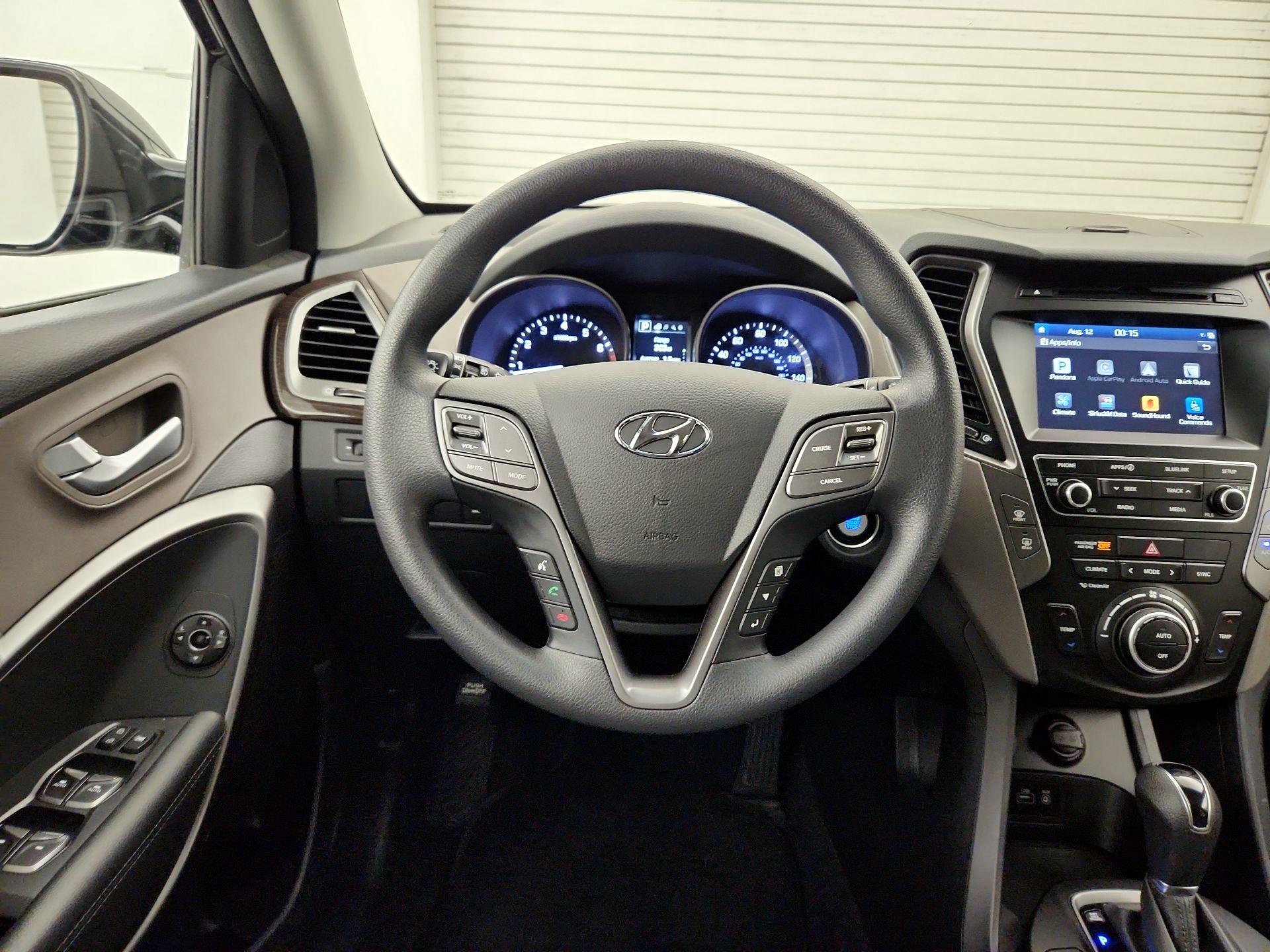 Thumbnail: 2018 Hyundai Santa Fe - 10