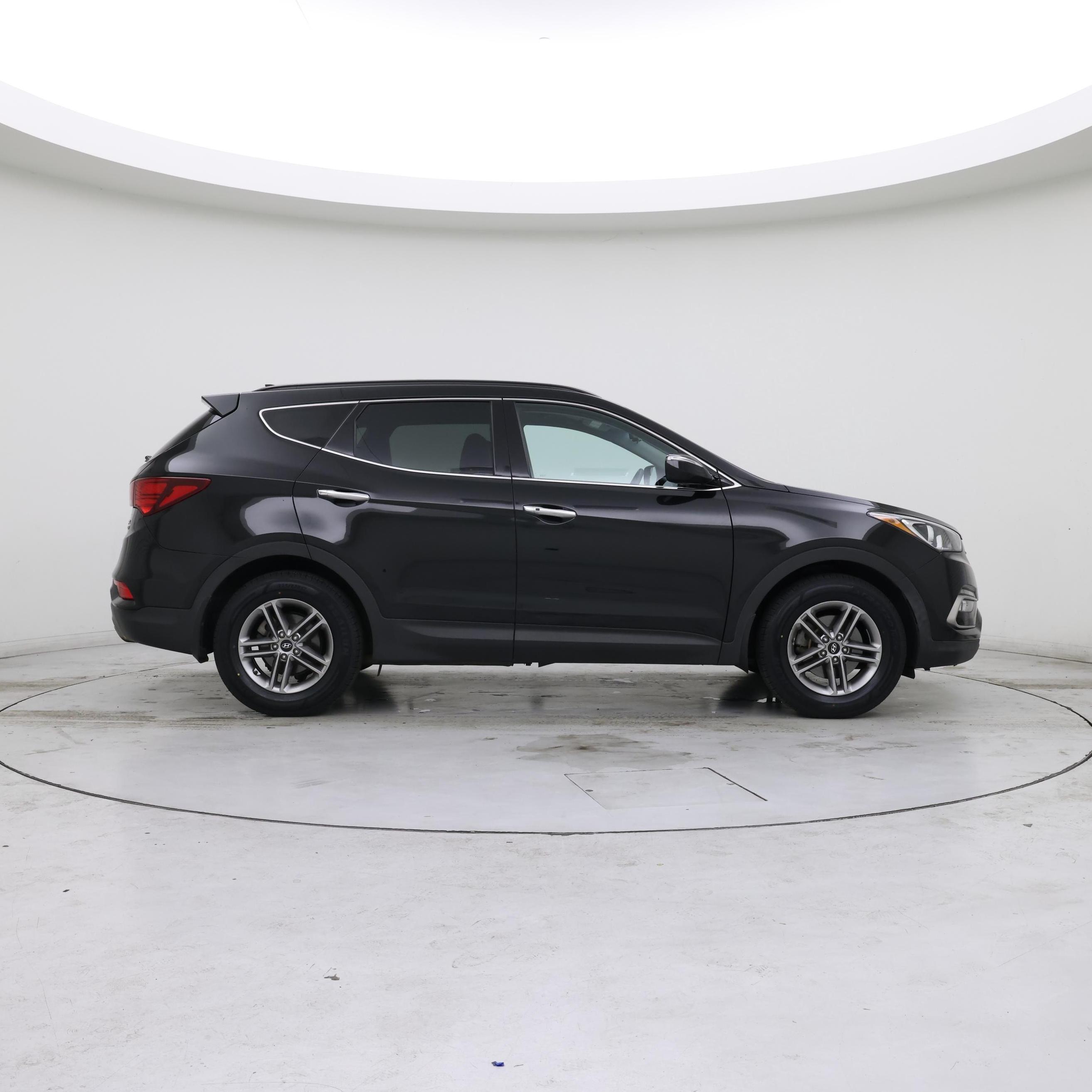 Thumbnail: 2018 Hyundai Santa Fe - 7