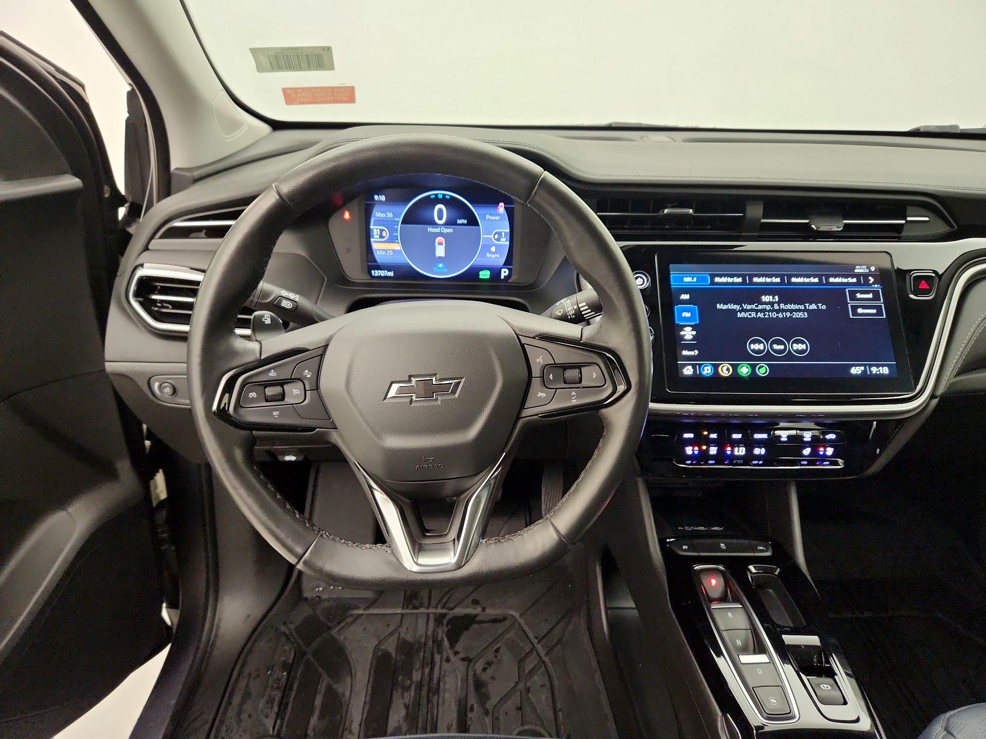 Thumbnail: 2023 Chevrolet Bolt EUV - 10