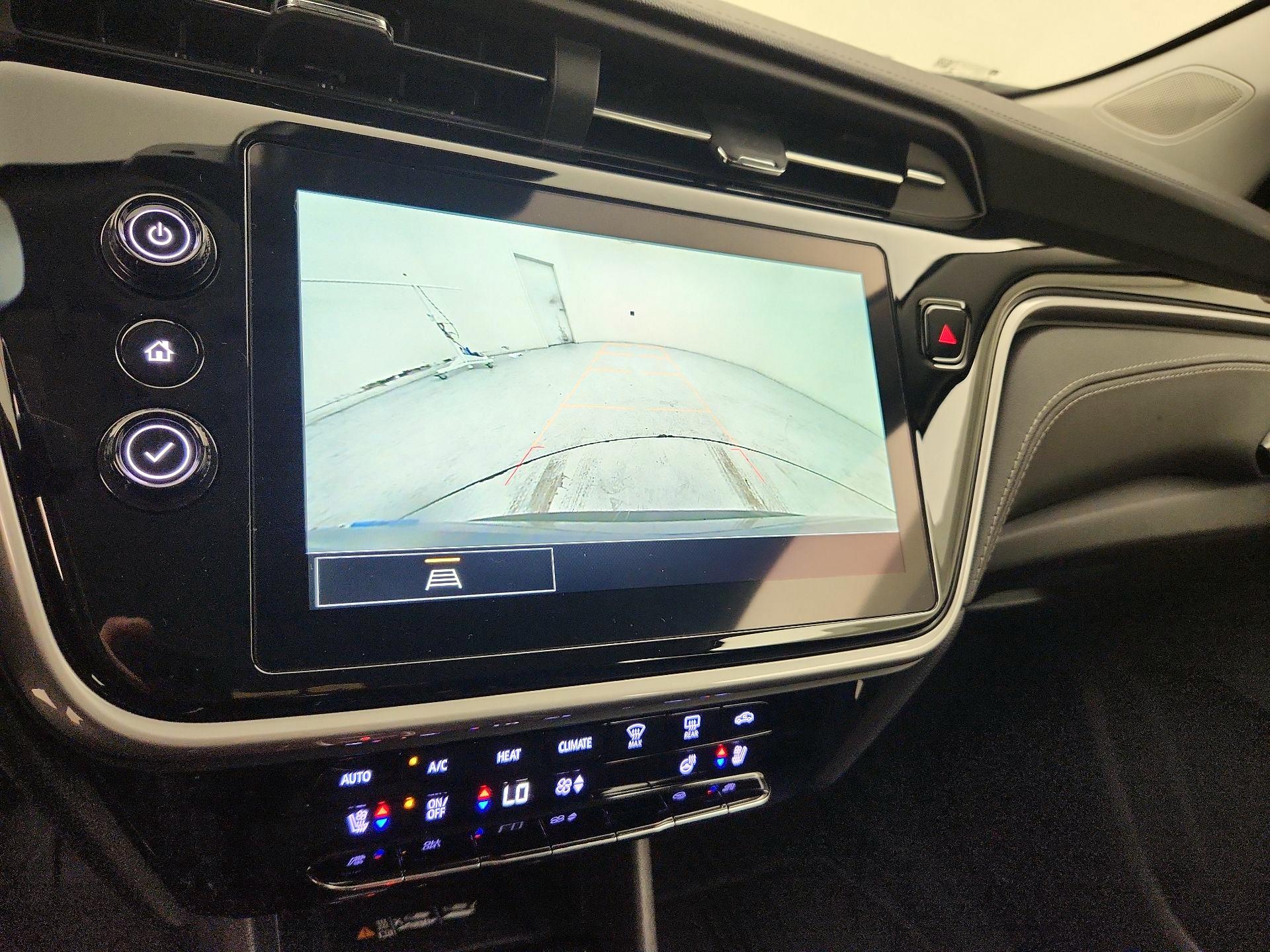 Thumbnail: 2023 Chevrolet Bolt EUV - 14