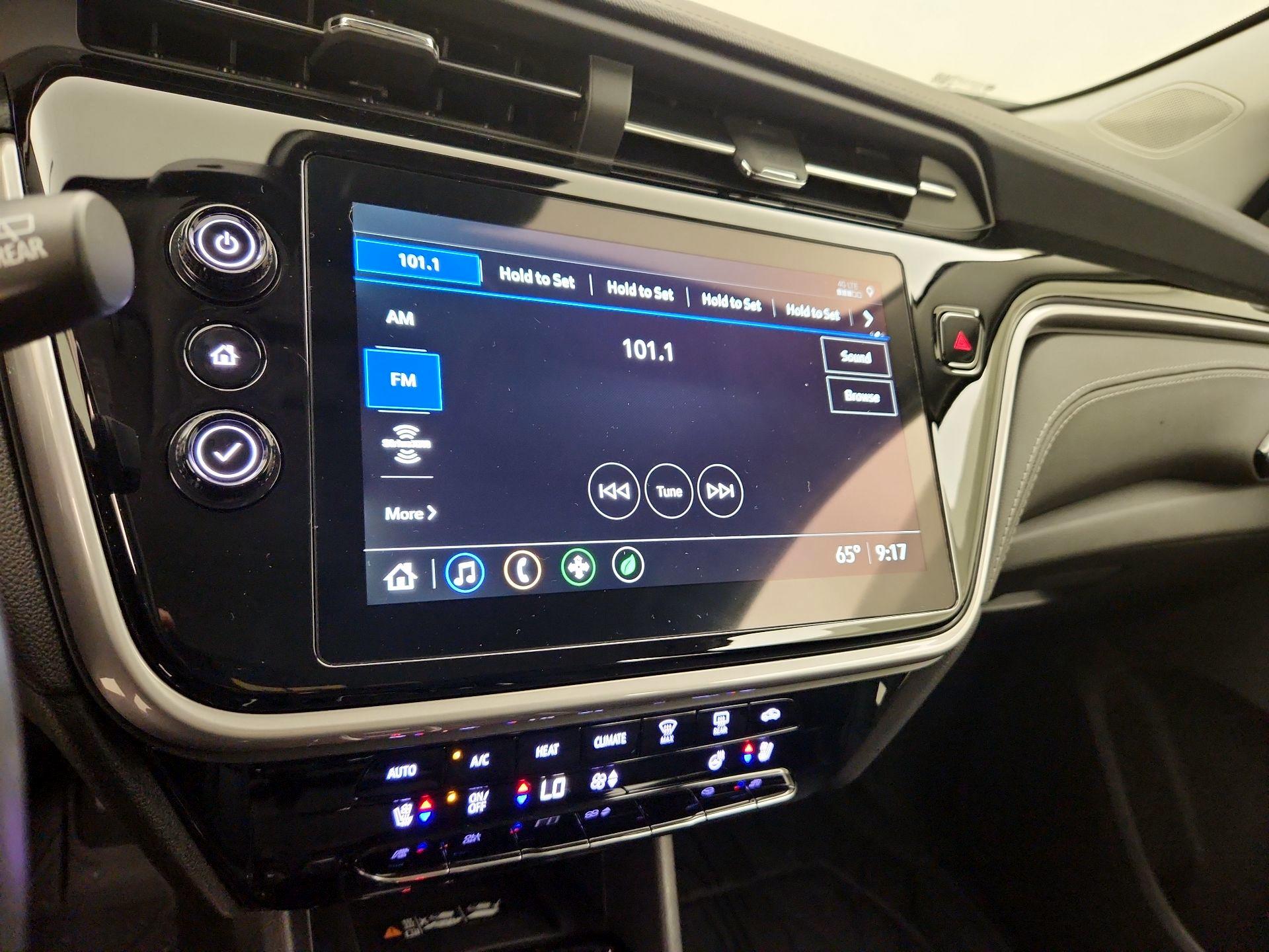 Thumbnail: 2023 Chevrolet Bolt EUV - 15