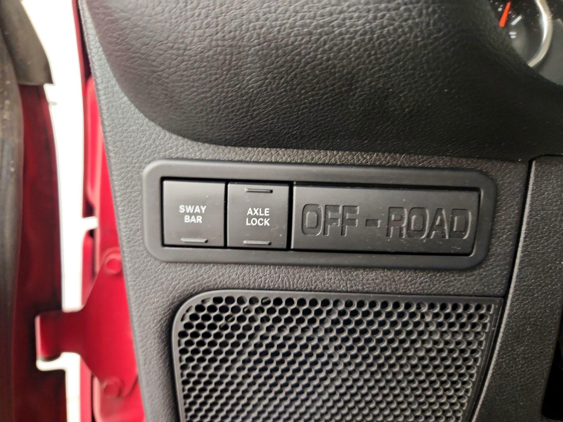 Thumbnail: 2014 Jeep Wrangler - 13