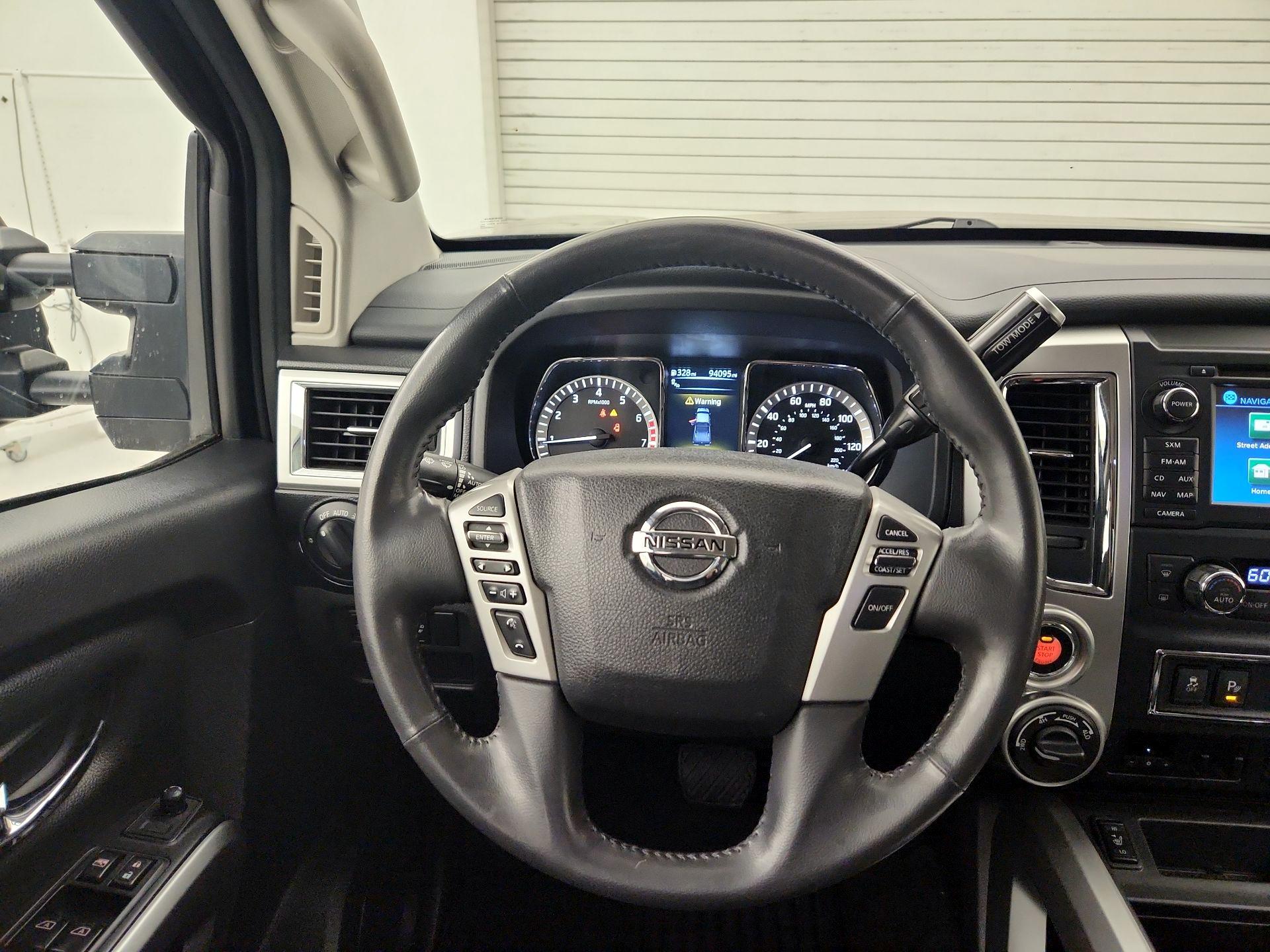 Thumbnail: 2017 Nissan Titan - 10