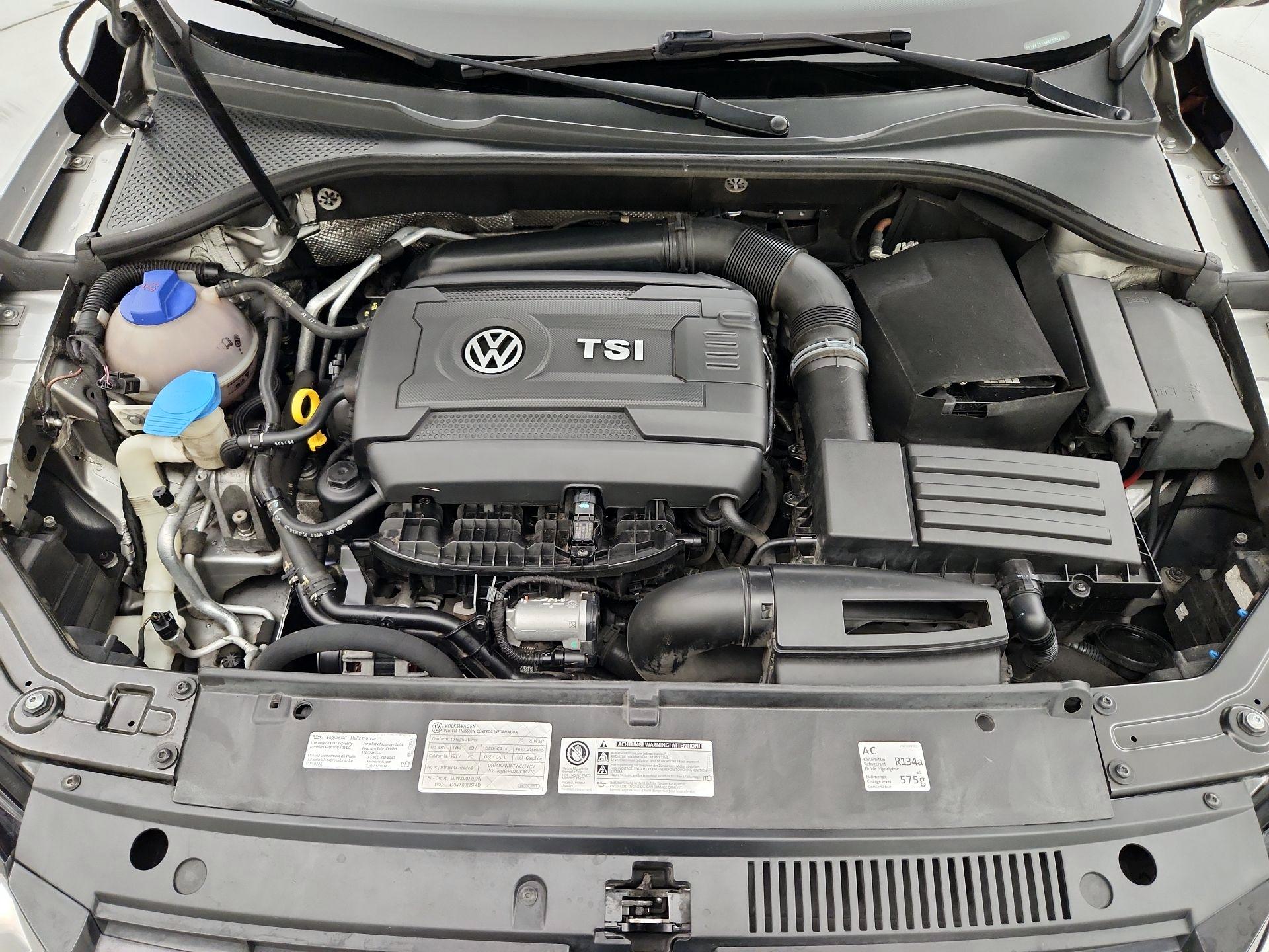 Thumbnail: 2014 Volkswagen Passat - 20
