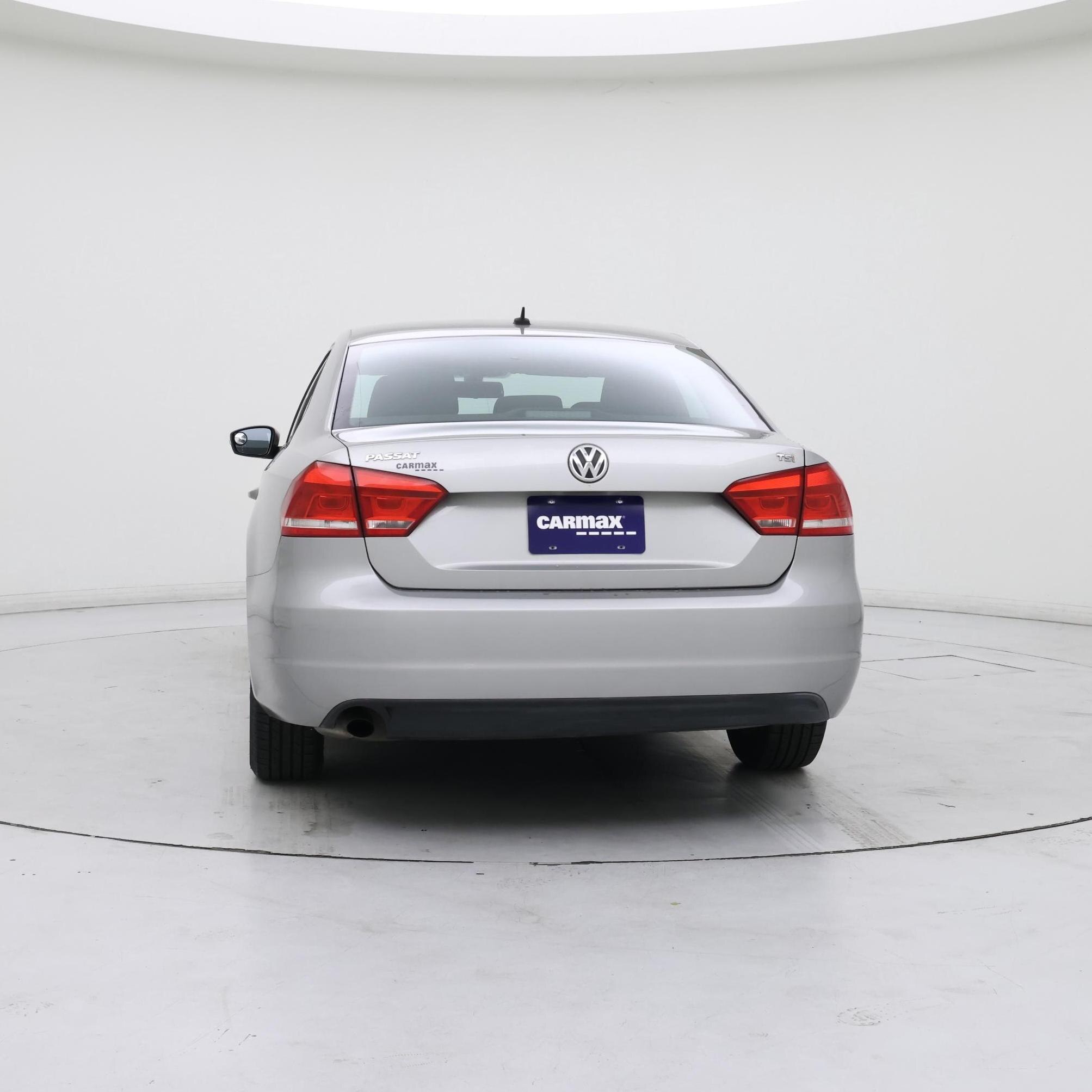 Thumbnail: 2014 Volkswagen Passat - 6
