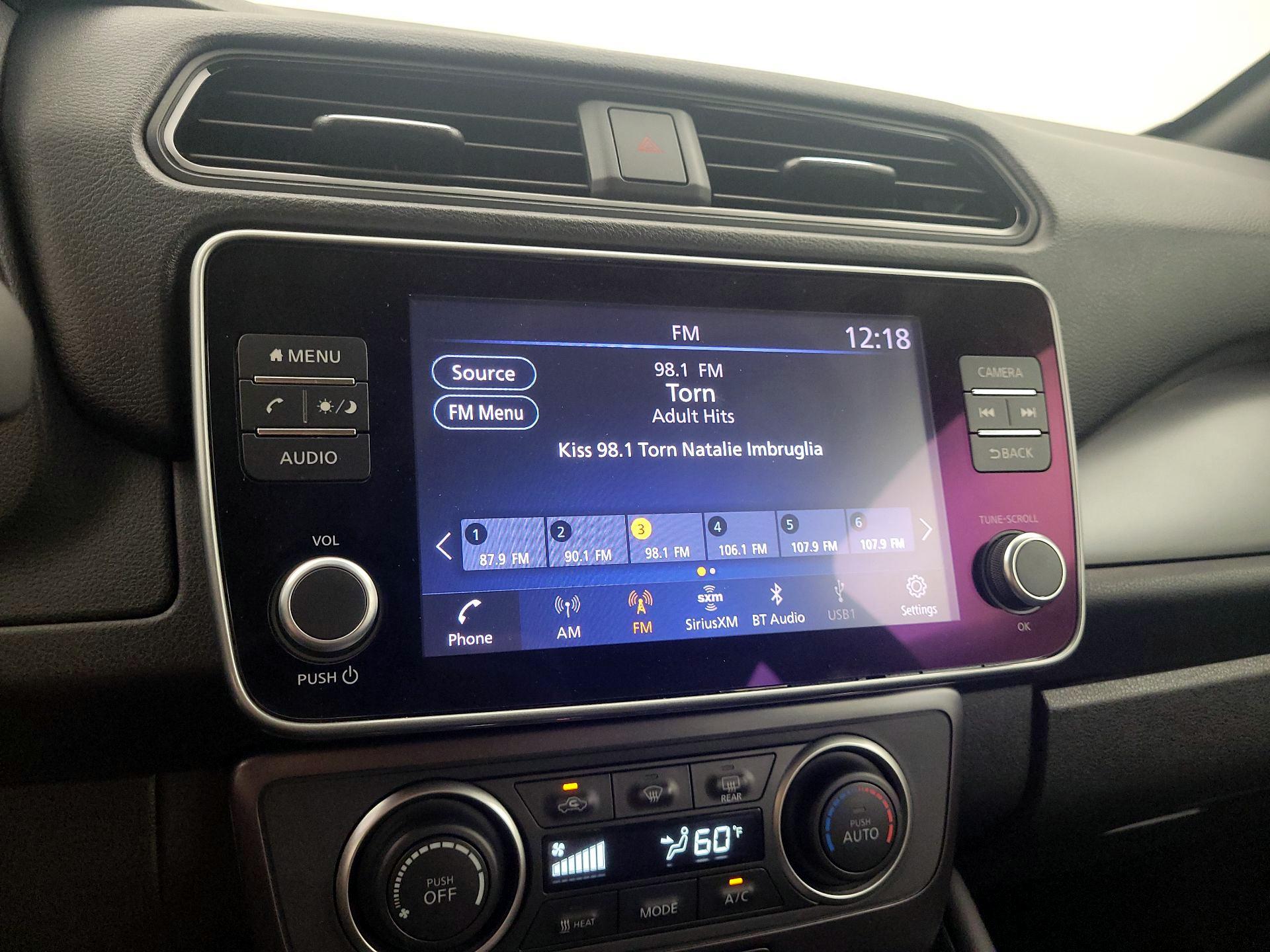 Thumbnail: 2020 Nissan Leaf - 15