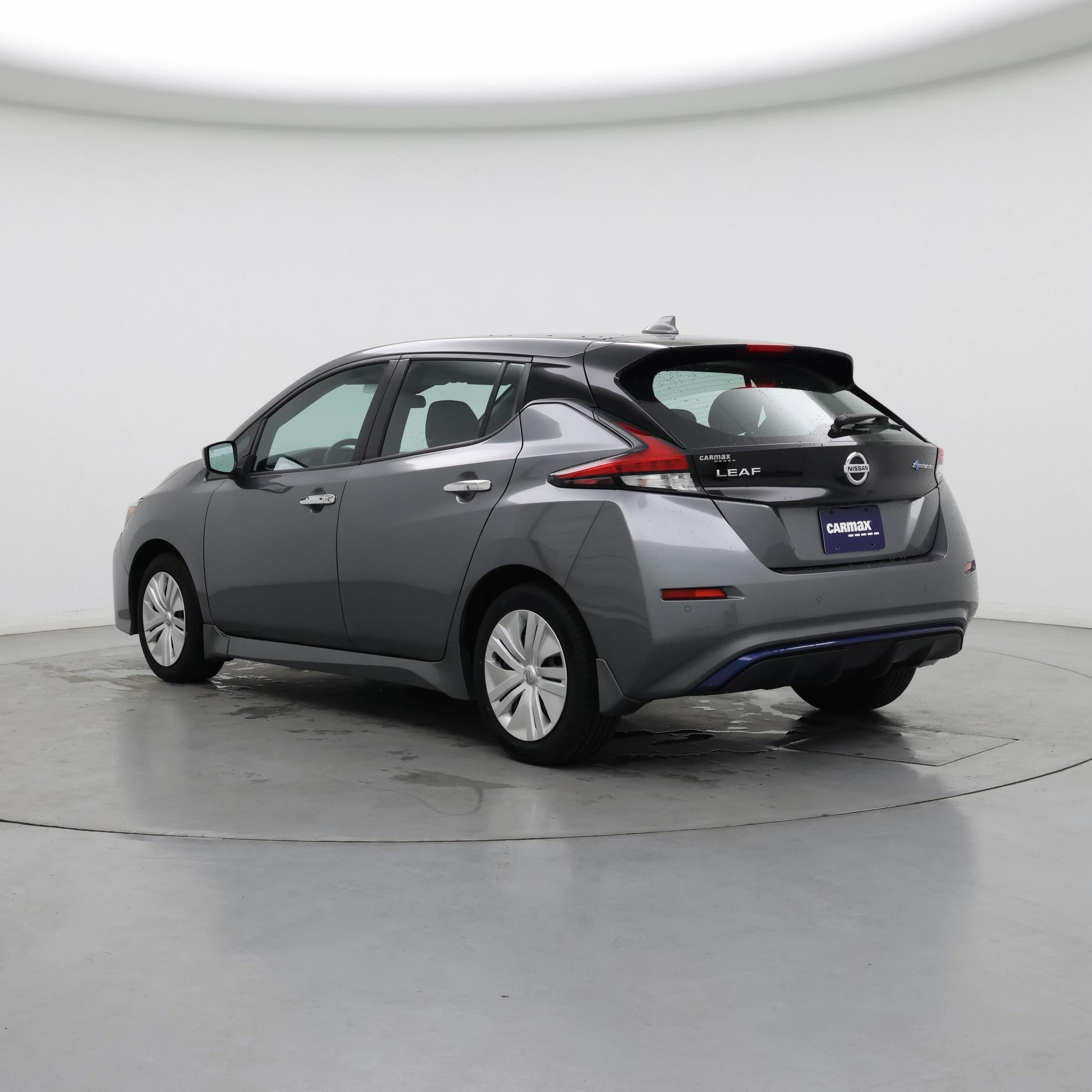 Thumbnail: 2020 Nissan Leaf - 2