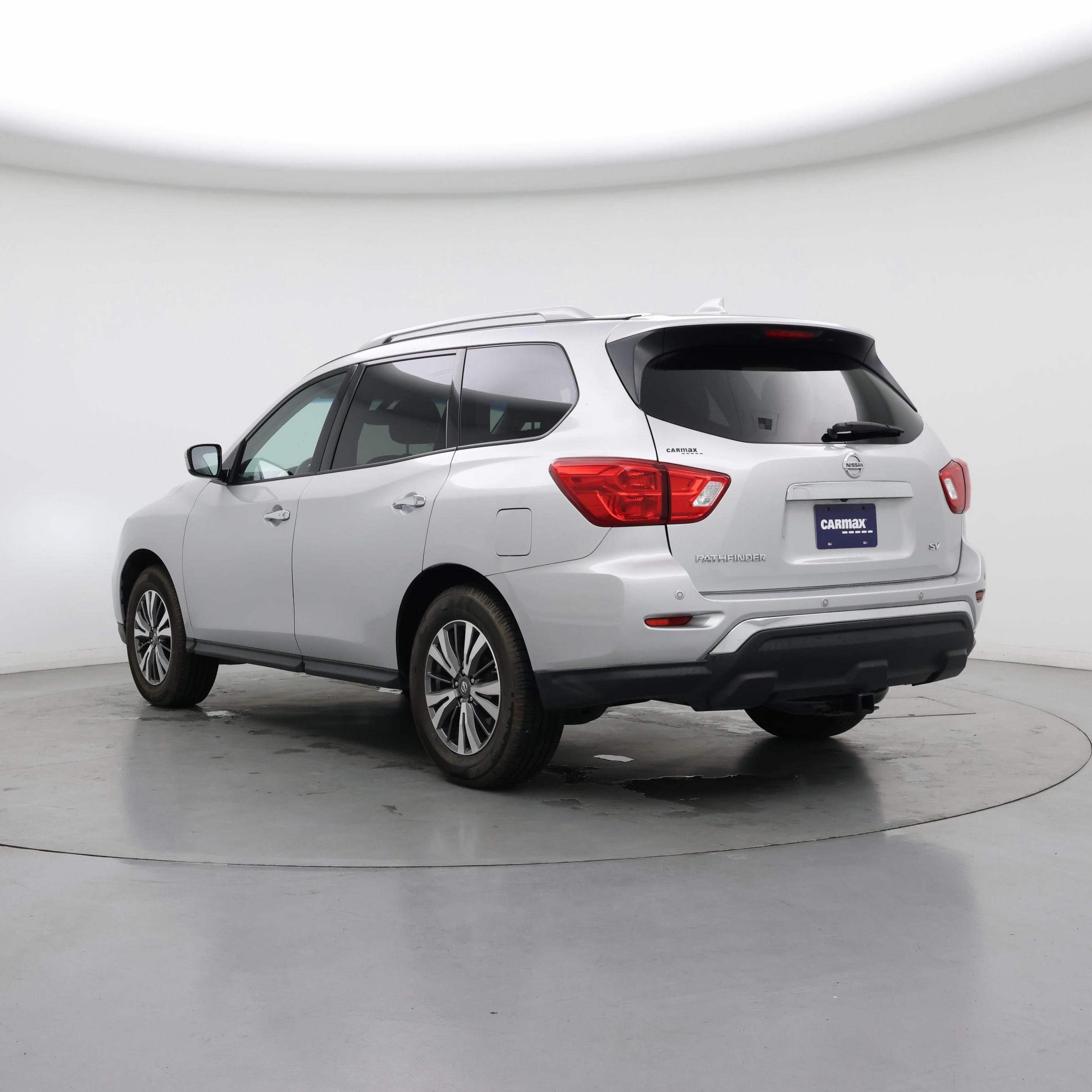 Thumbnail: 2019 Nissan Pathfinder - 2