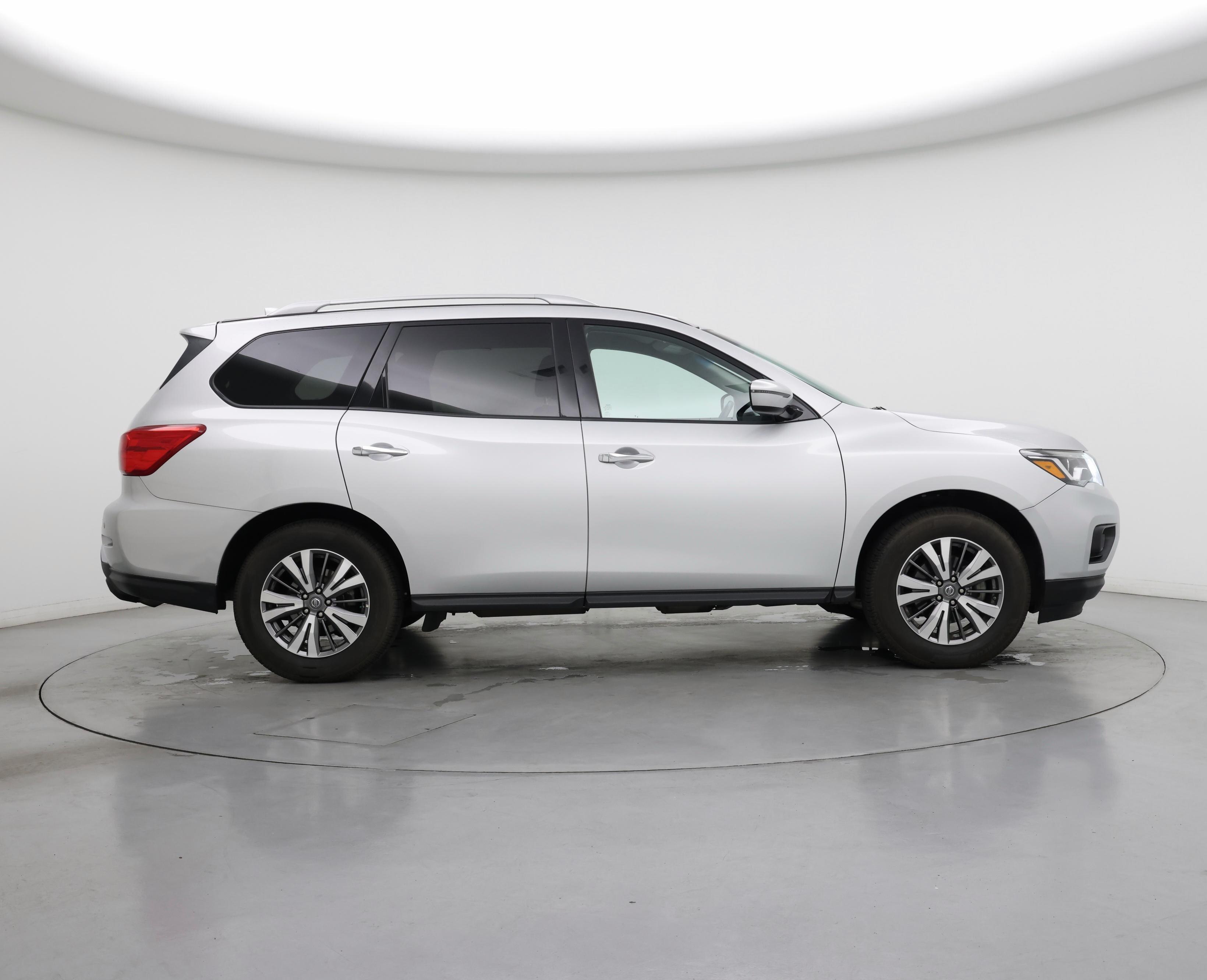 Thumbnail: 2019 Nissan Pathfinder - 7