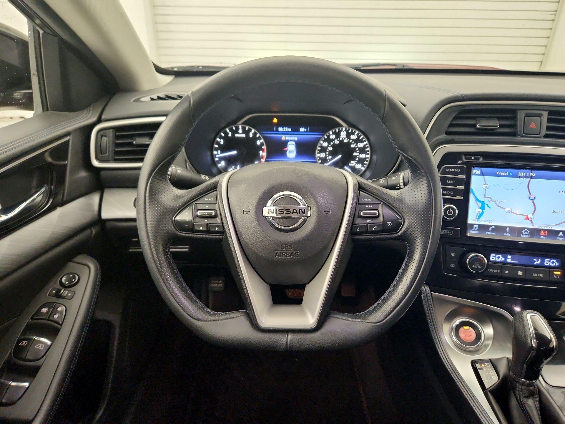 Thumbnail: 2016 Nissan Maxima - 10