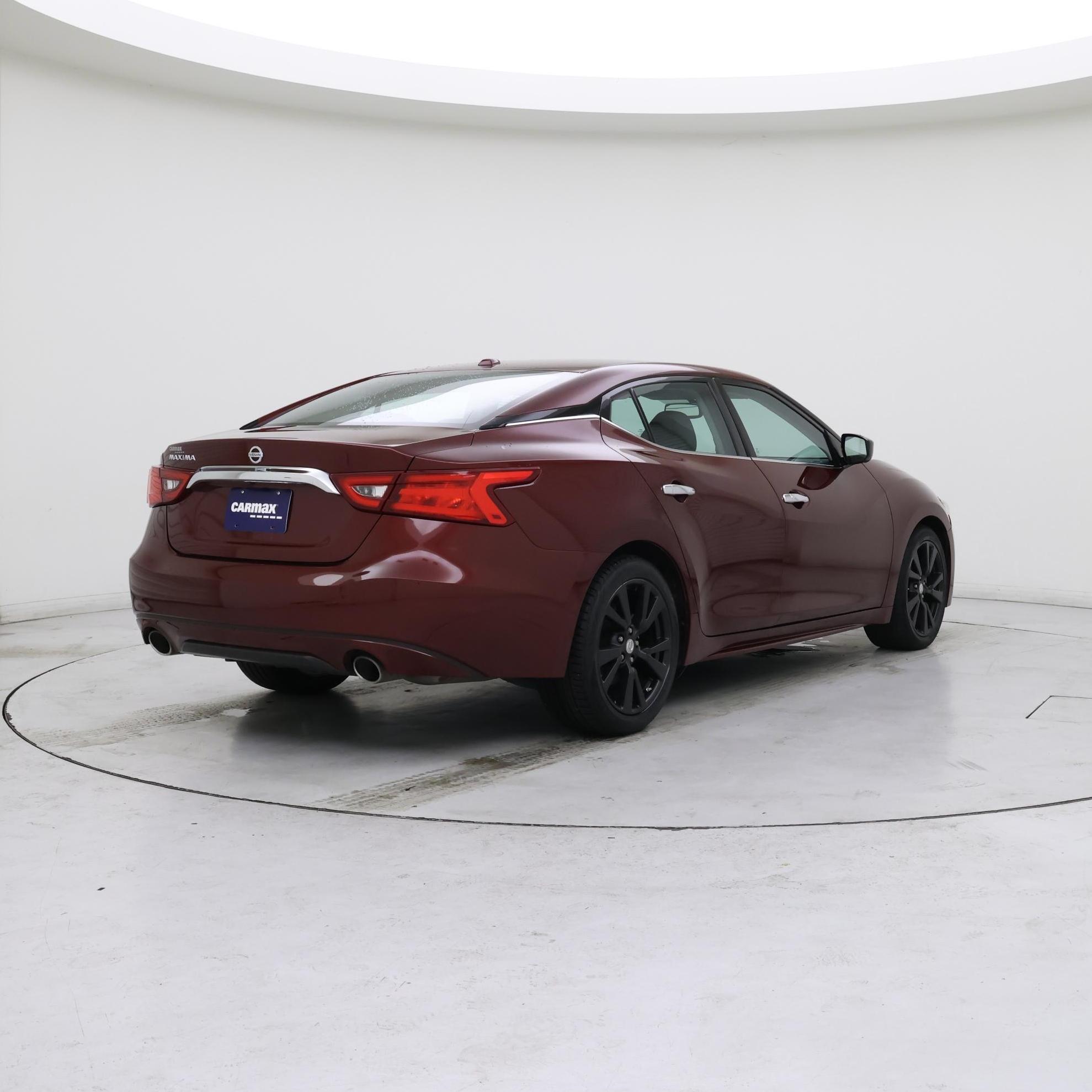 Thumbnail: 2016 Nissan Maxima - 8