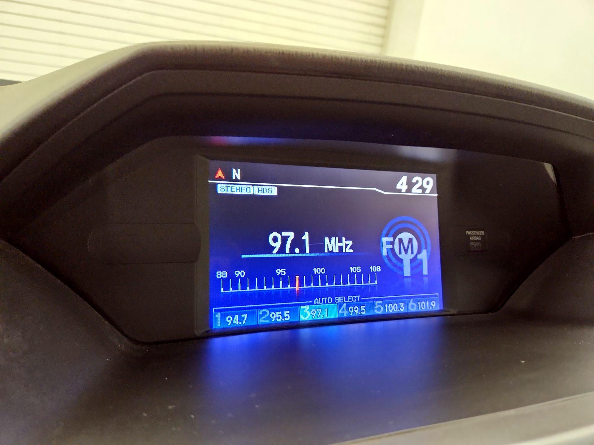 Thumbnail: 2013 Honda Odyssey - 15