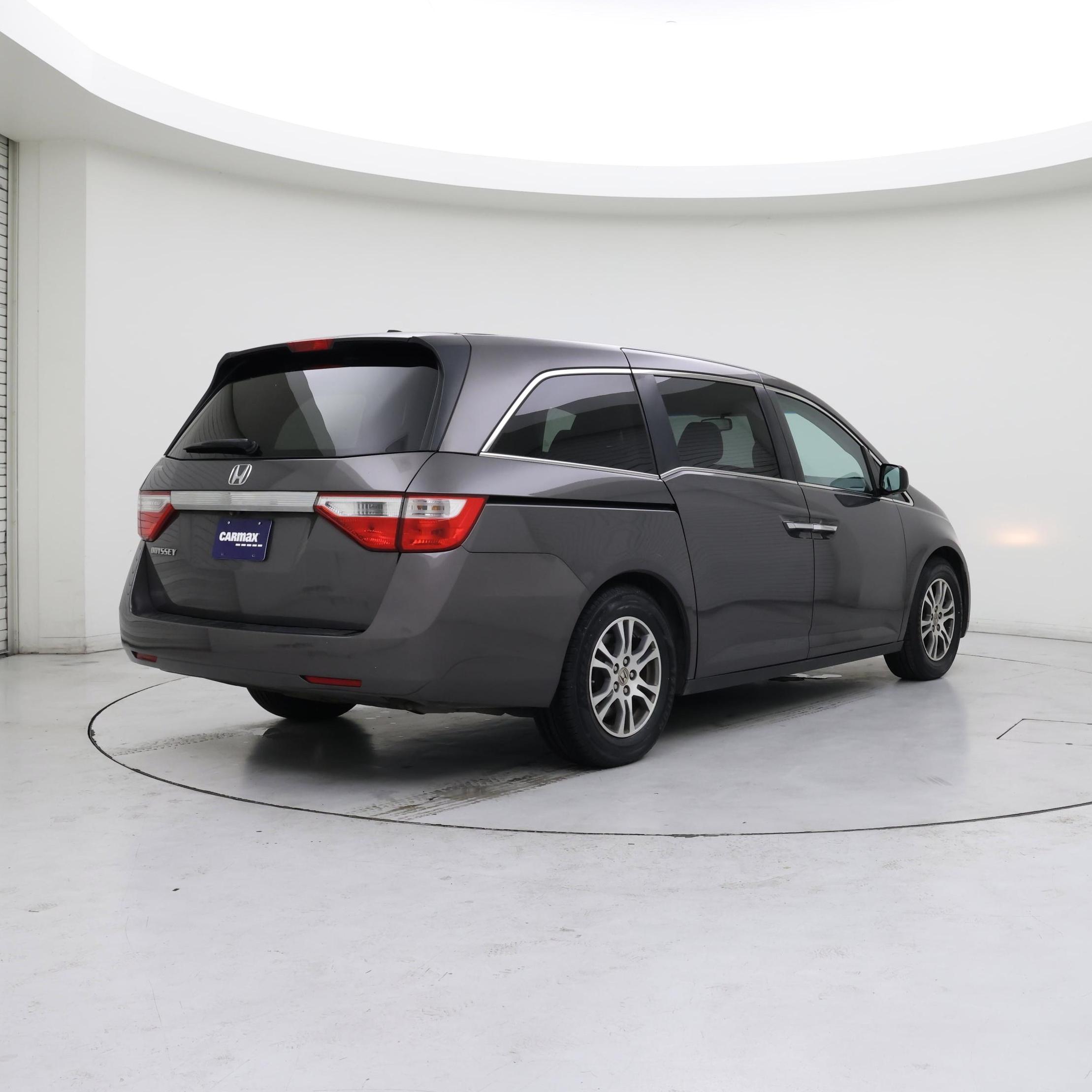 Thumbnail: 2013 Honda Odyssey - 8