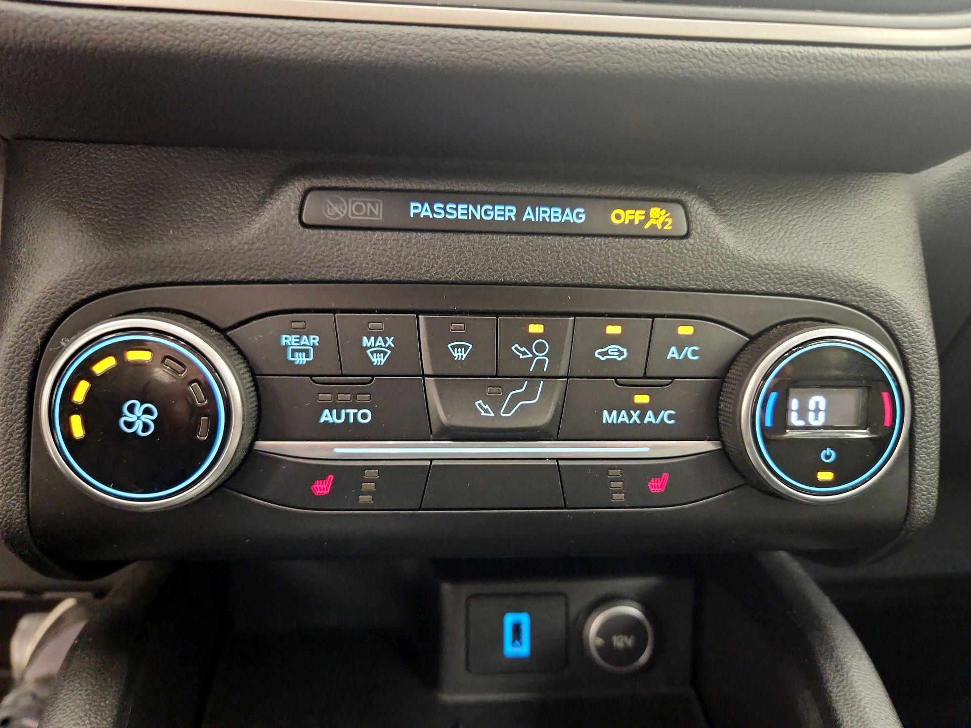 Thumbnail: 2020 Ford Escape - 16