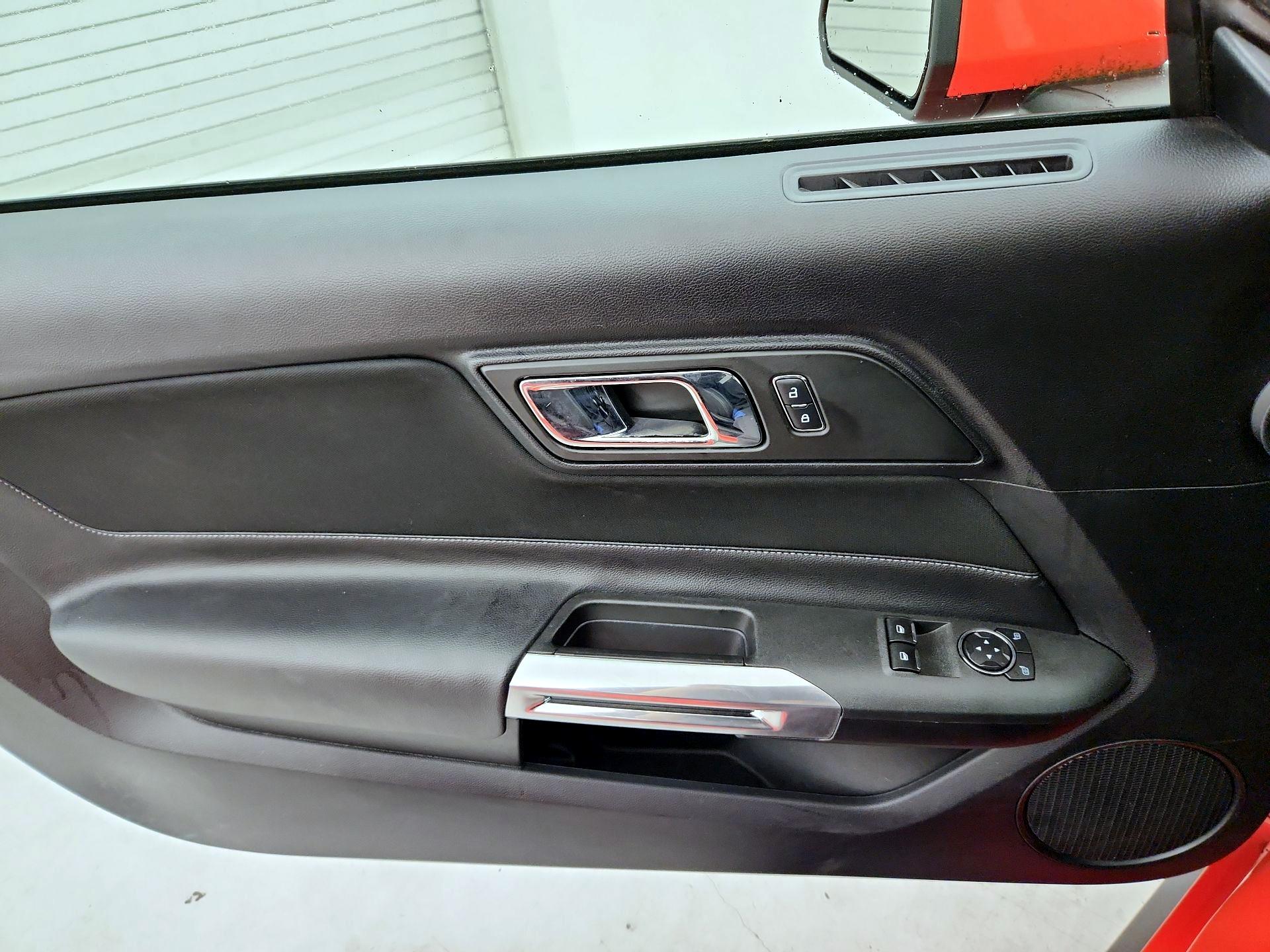Thumbnail: 2016 Ford Mustang - 12