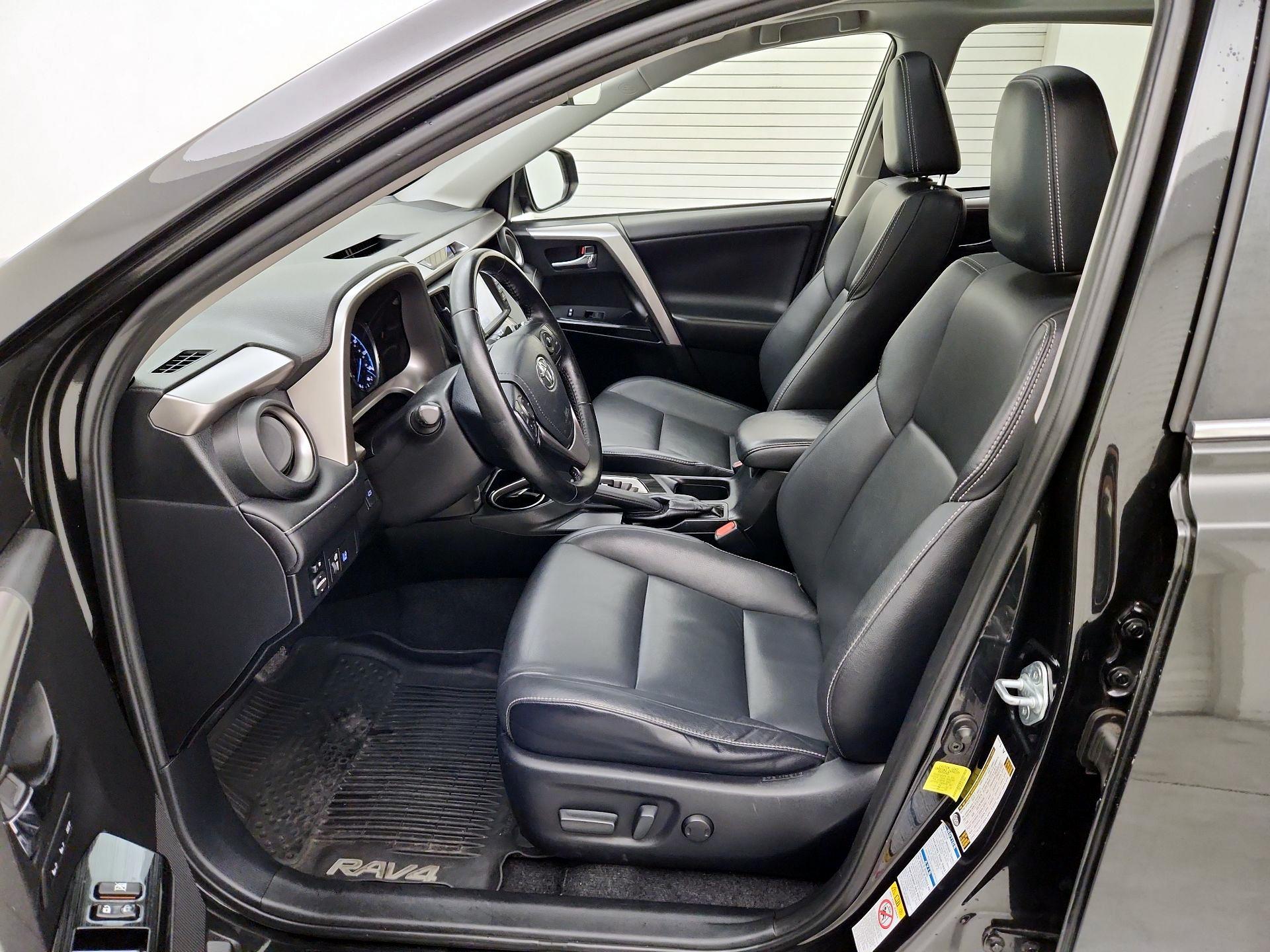 Thumbnail: 2017 Toyota RAV4 - 11