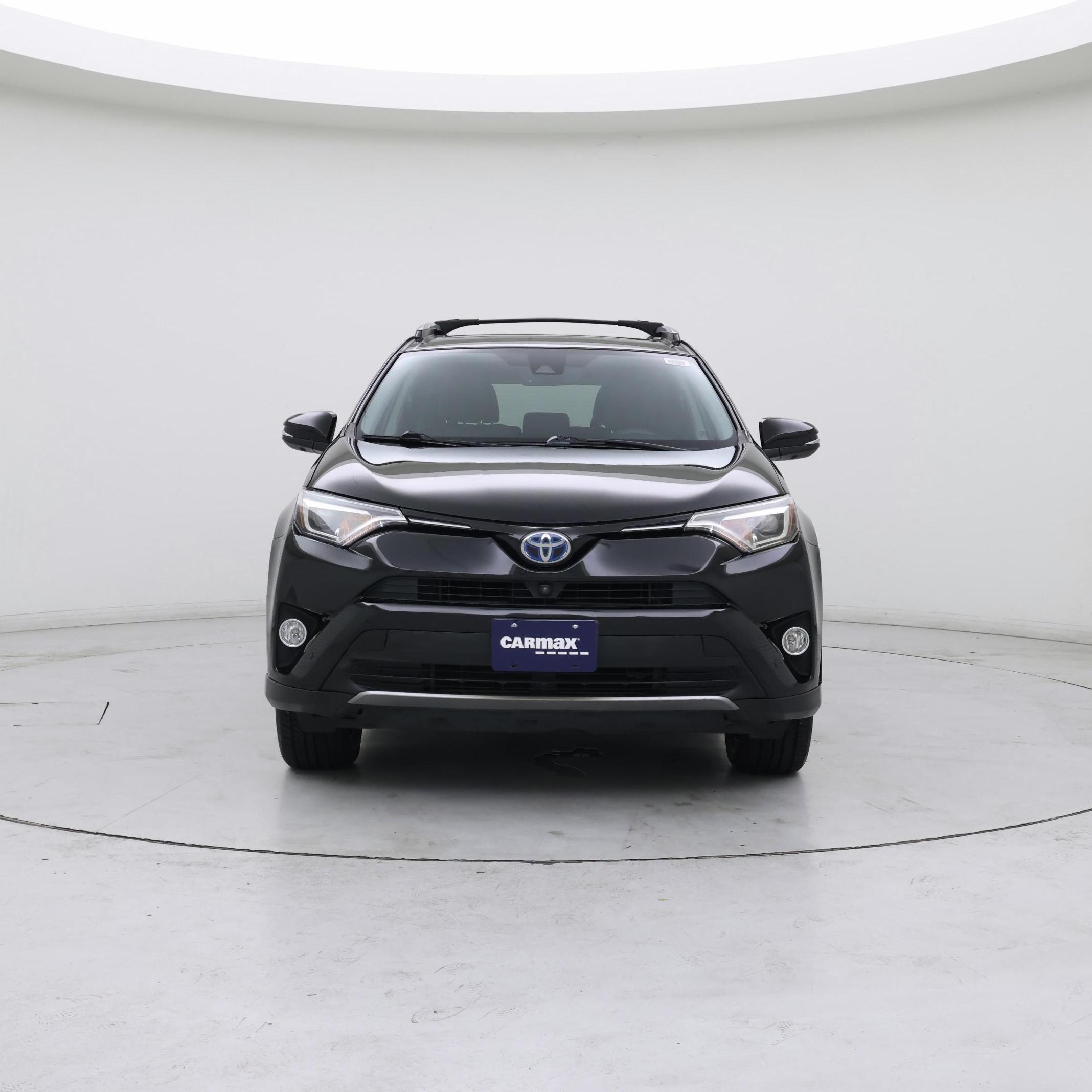 Thumbnail: 2017 Toyota RAV4 - 5