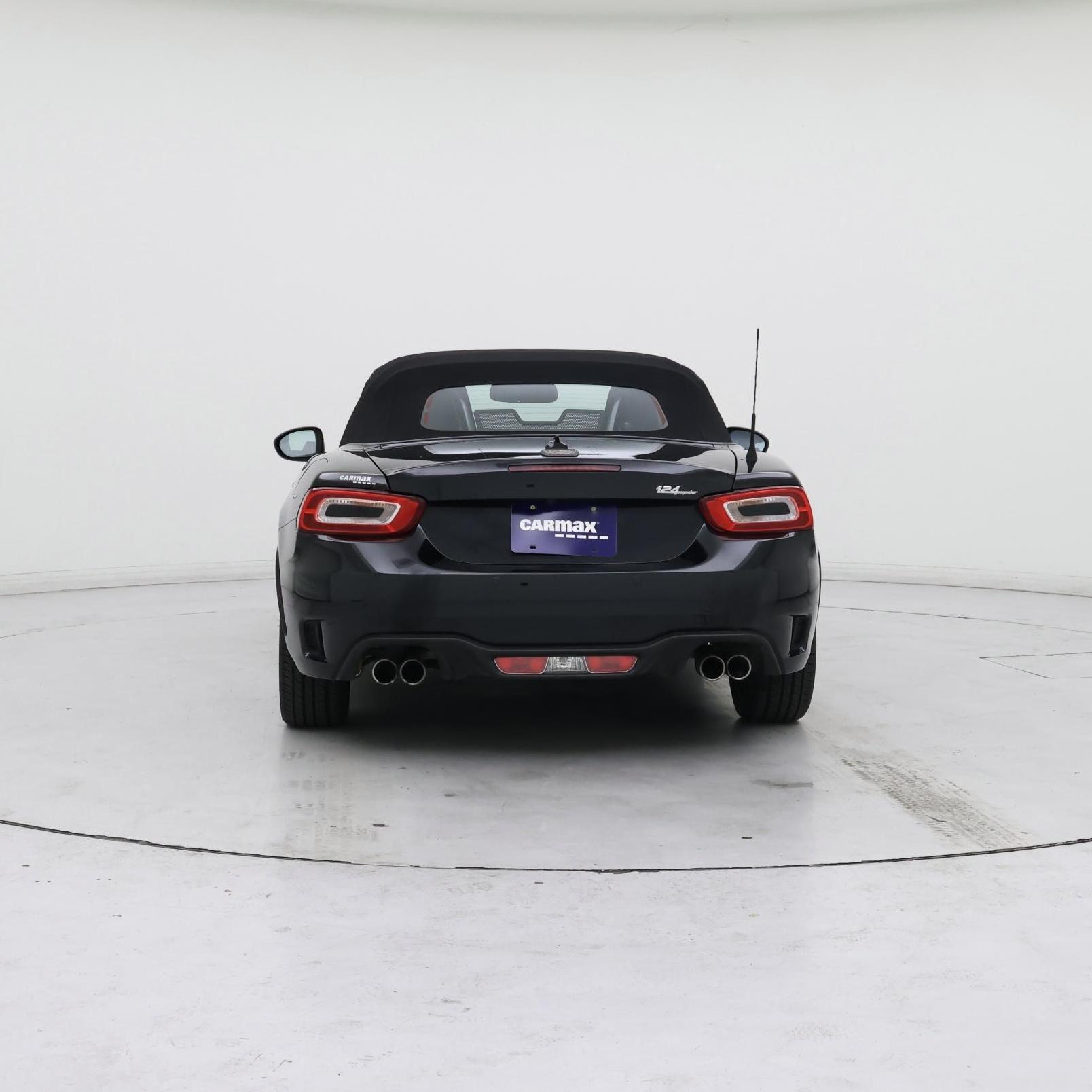 Thumbnail: 2018 Fiat 124 Spider - 6