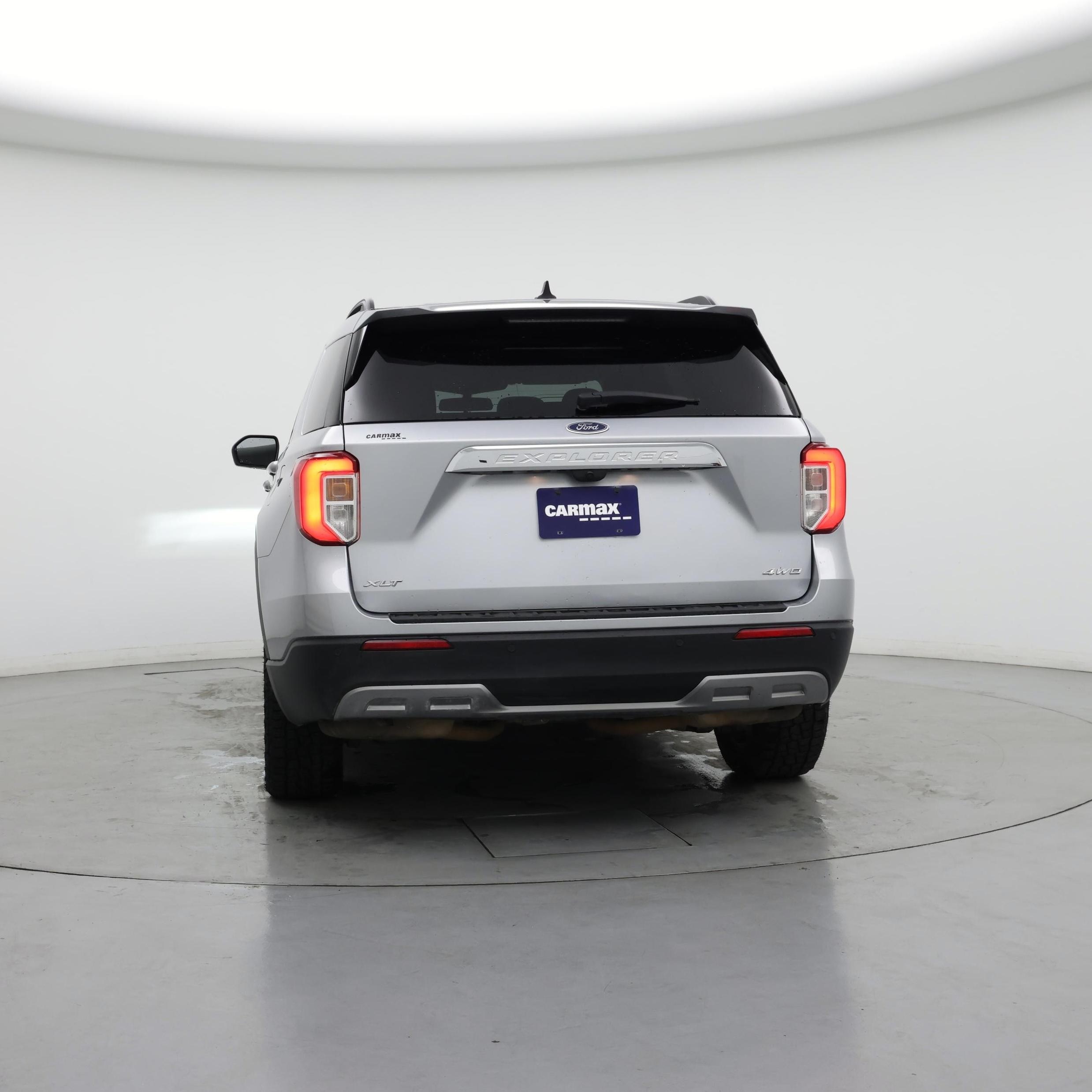 Thumbnail: 2022 Ford Explorer - 6