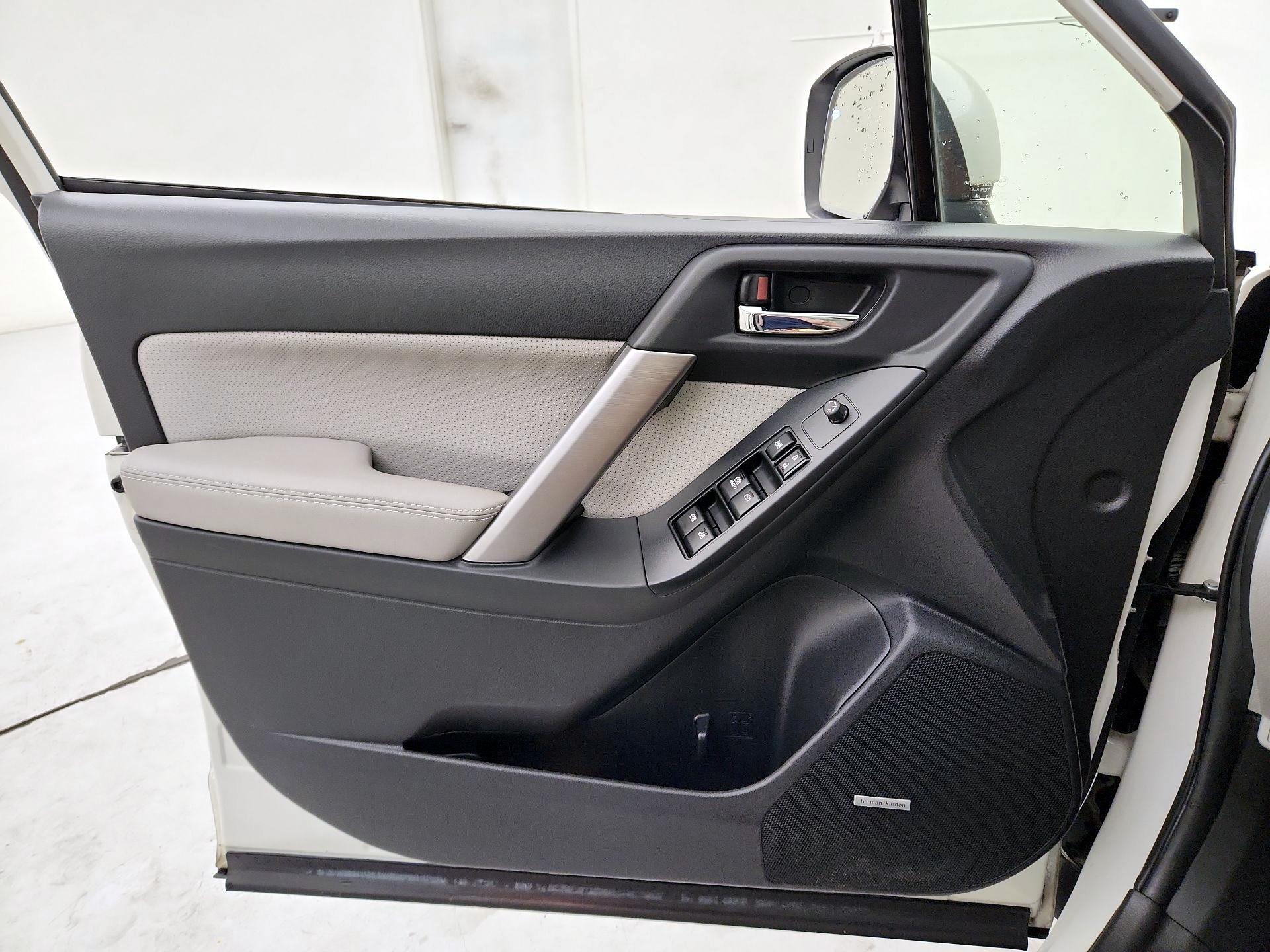 Thumbnail: 2015 Subaru Forester - 12