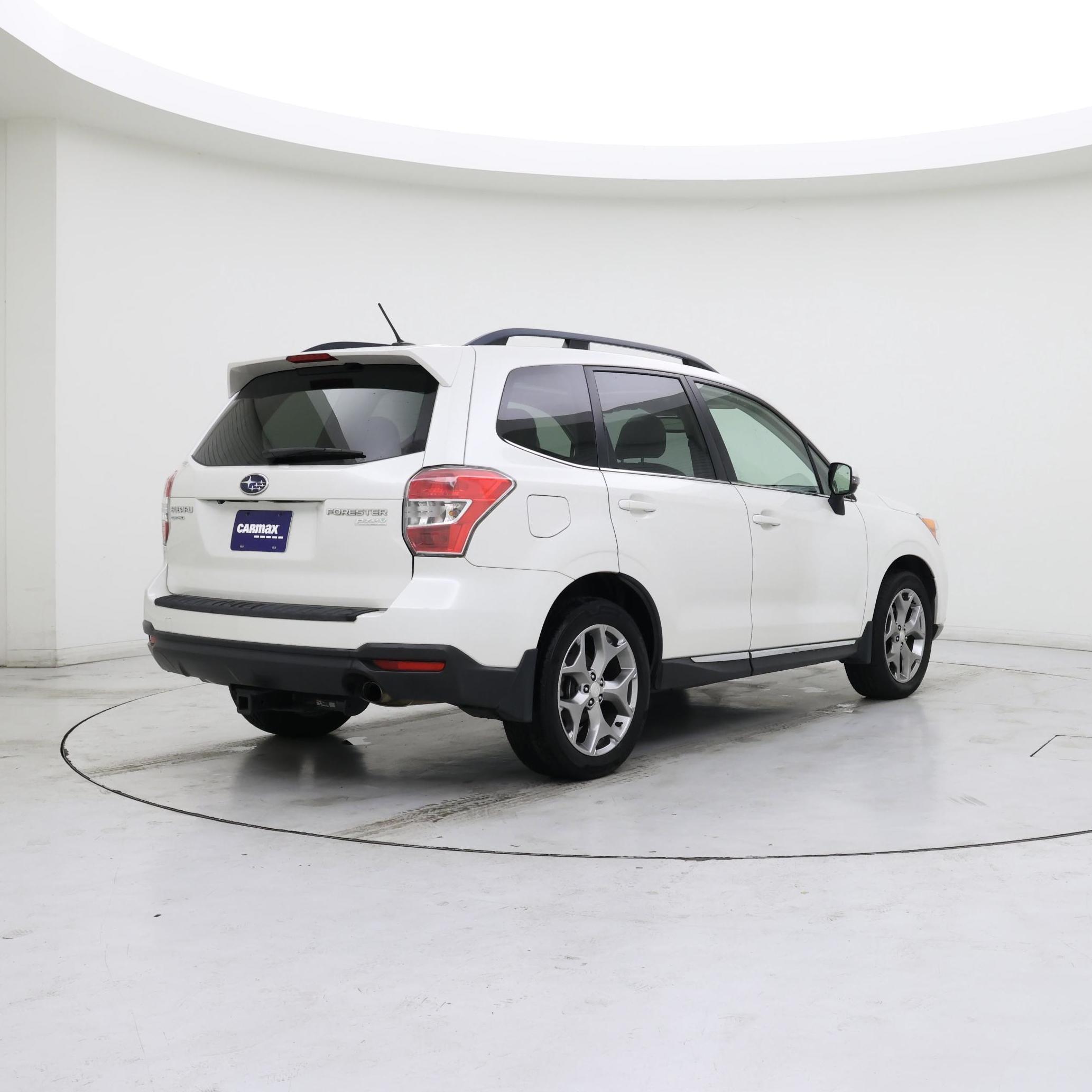 Thumbnail: 2015 Subaru Forester - 8